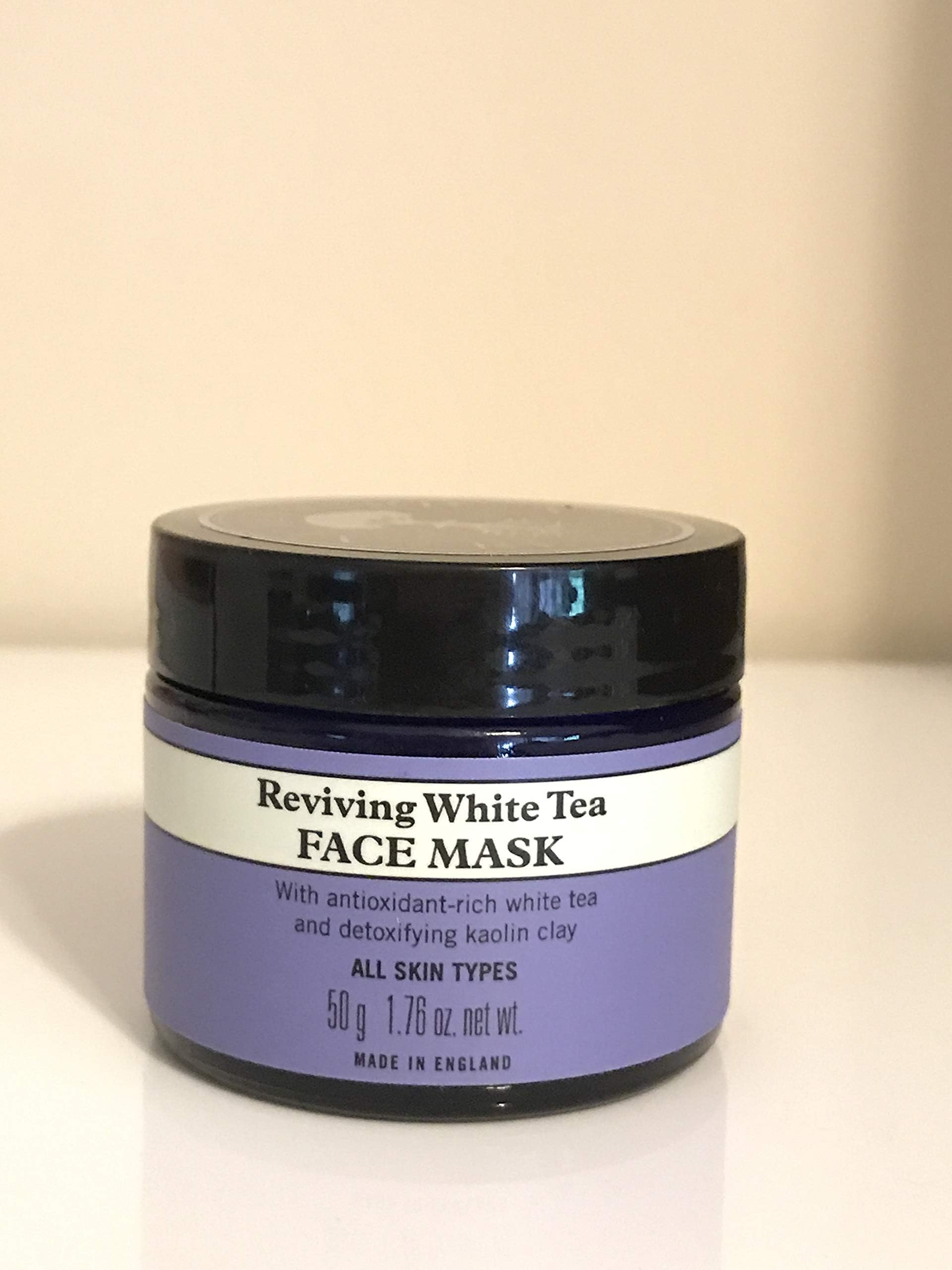 Facial Masks by Neal's Yard Remedies Reviving White Tea Face Mask 50g