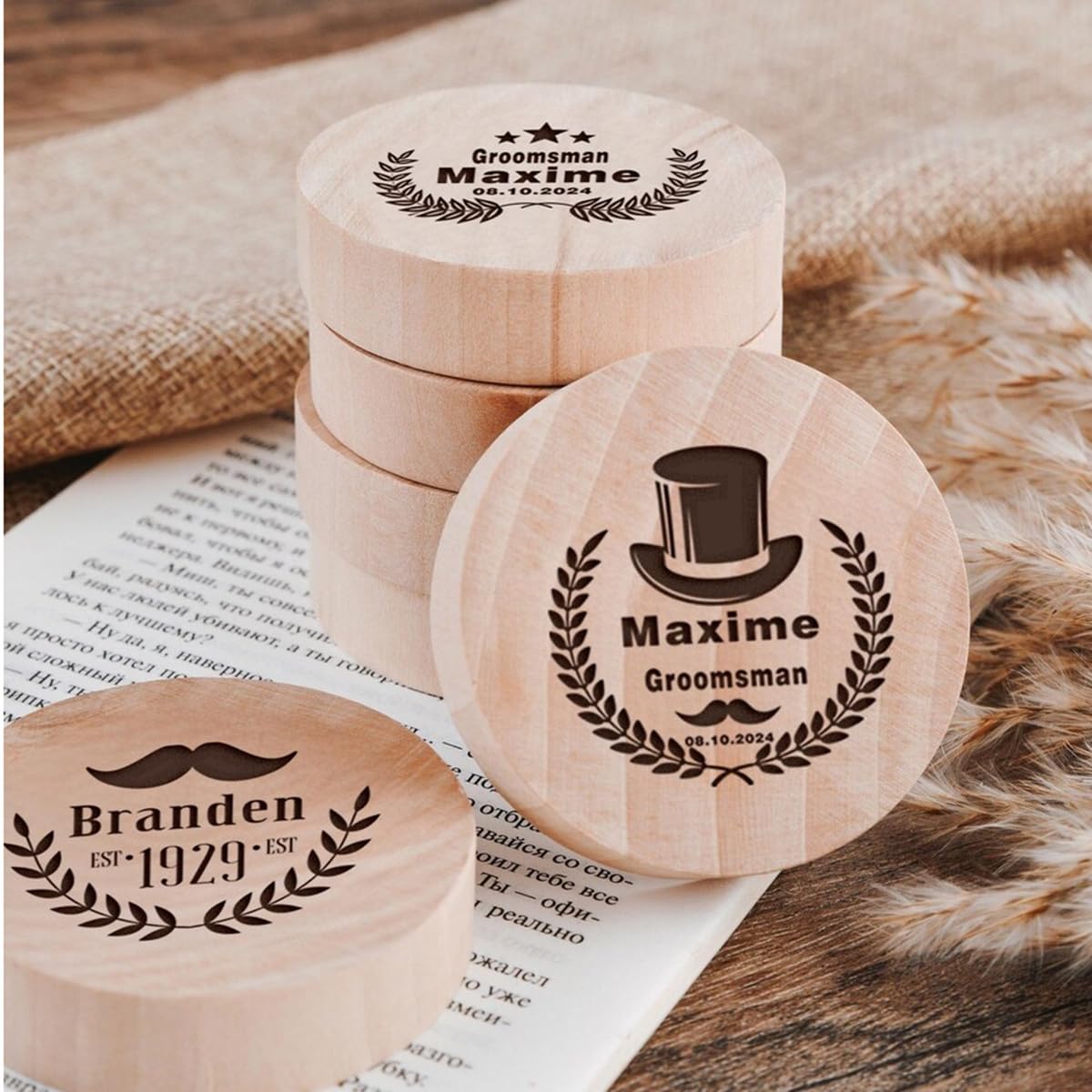 Abridor de botellas de madera grabado con logotipo personalizado, abridor de cerveza de madera maciza personalizado para fiestas, regalo de padrino de boda (60 piezas)