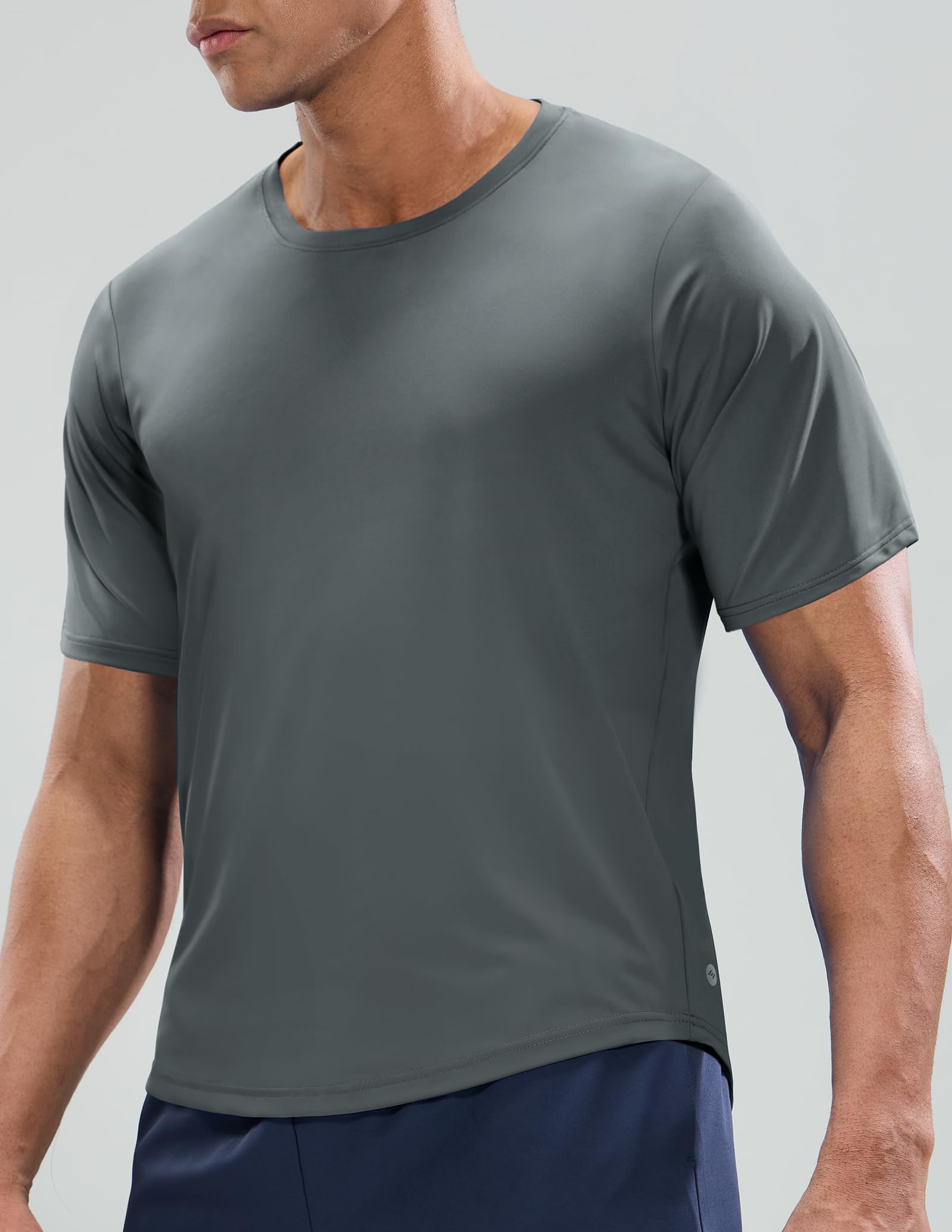 MIER Camisetas de entrenamiento para hombre, ajuste seco, manga corta, atlético, gimnasio, correr, ligeras, de poliéster, UPF 50+