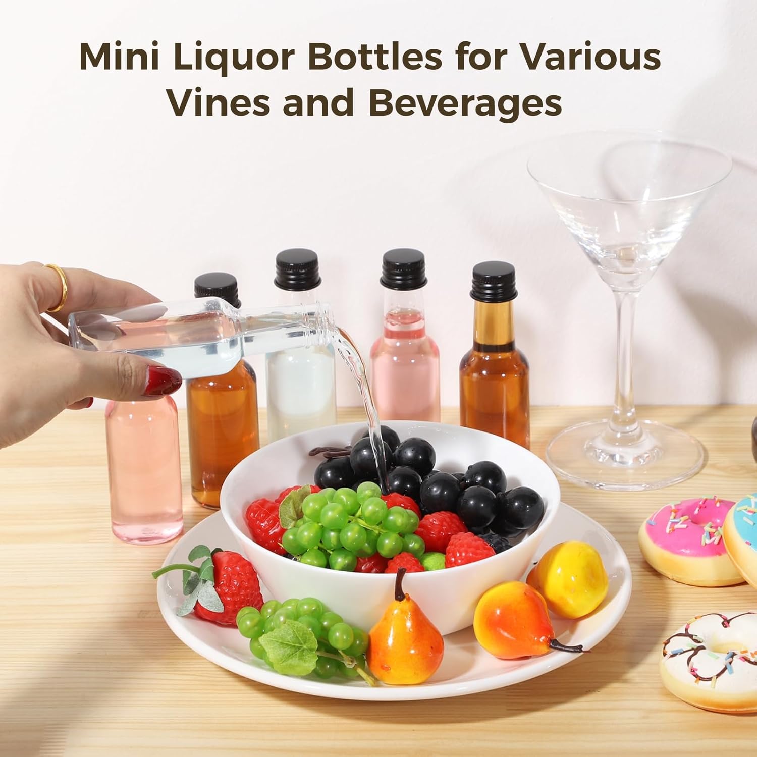 Homaisson 100 PCS Mini Liquor Bottles, 50 ML Plastic, Travel Size, Clear, Reusable, Leak Proof, Dishwasher Safe