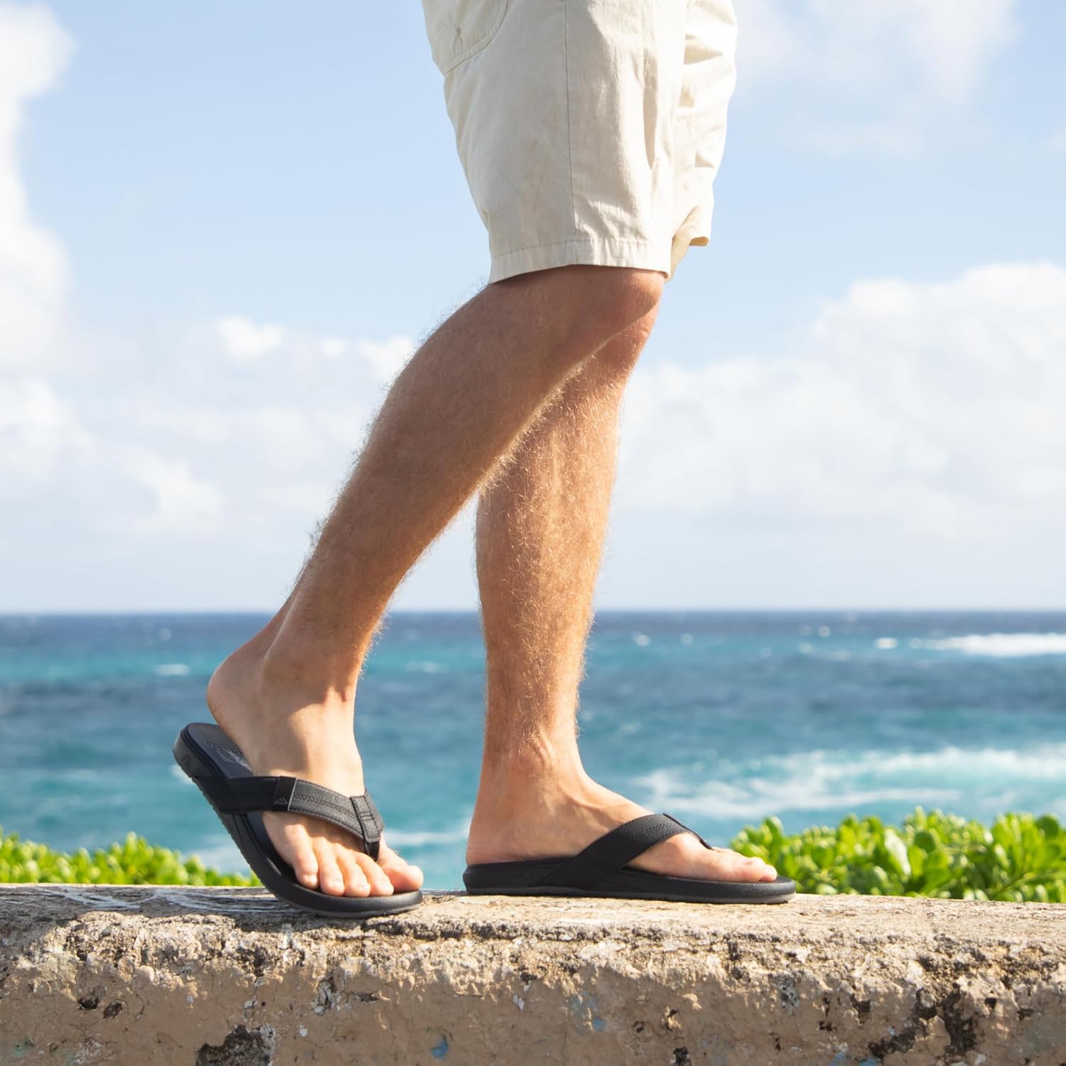 Reef Men's Cushion Phantom Flip Flop - Image 2