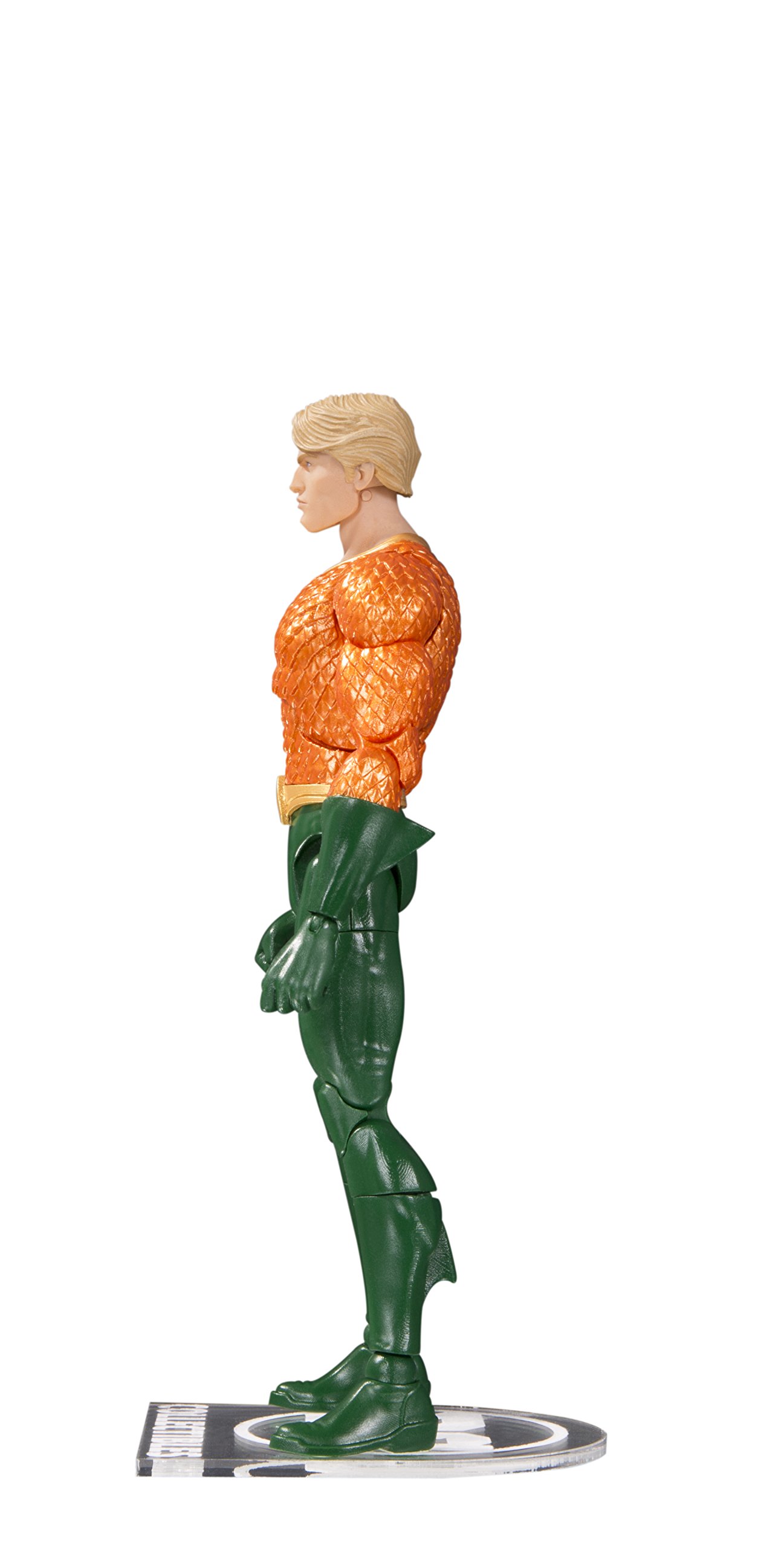 Amazon.co.jp: DC Essentials:アクアマン アクションフィギュア