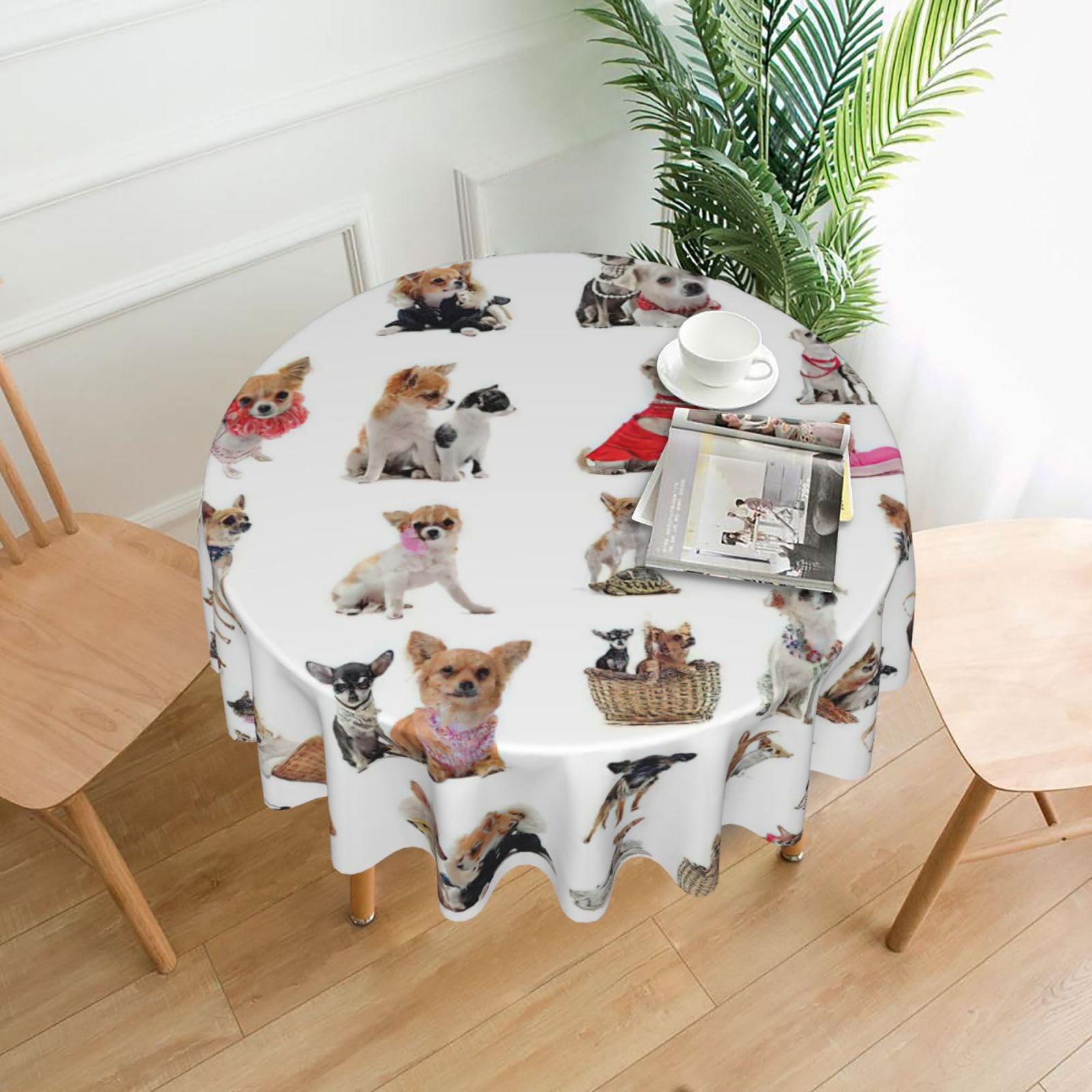 Uusnwaa Cute Chihuahua Pug Pattern Print Round Tablecloth 60 Inch, Stain Wrinkle Resistant Washable Polyester Table Cover For Kitchen Party