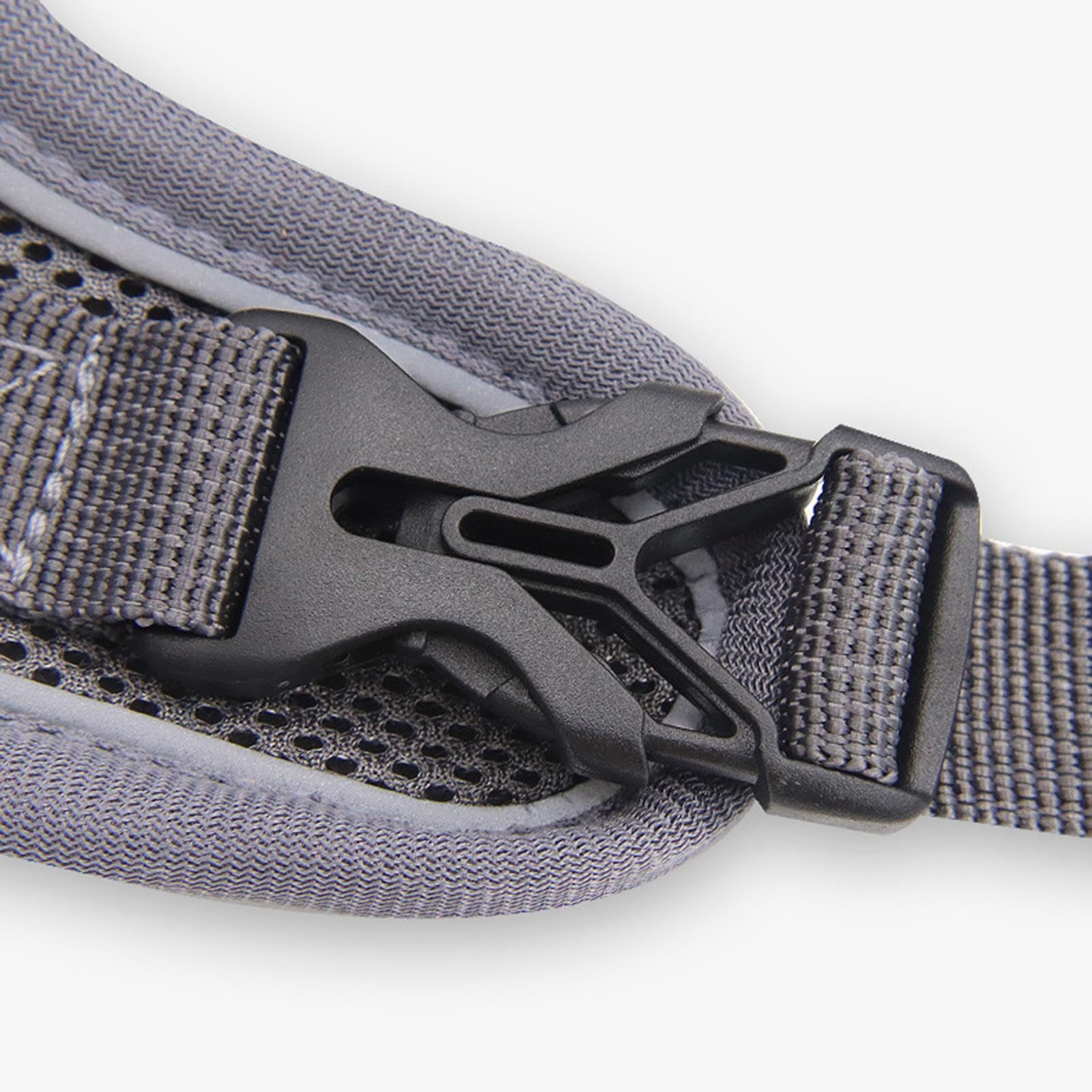 Harnais anti-fuite pour chat avec laisse de jogging réfléchissante, facile à contrôler, design anti-échappement pour la marche en plein air et la sécurité, parfait pour les chats actifs