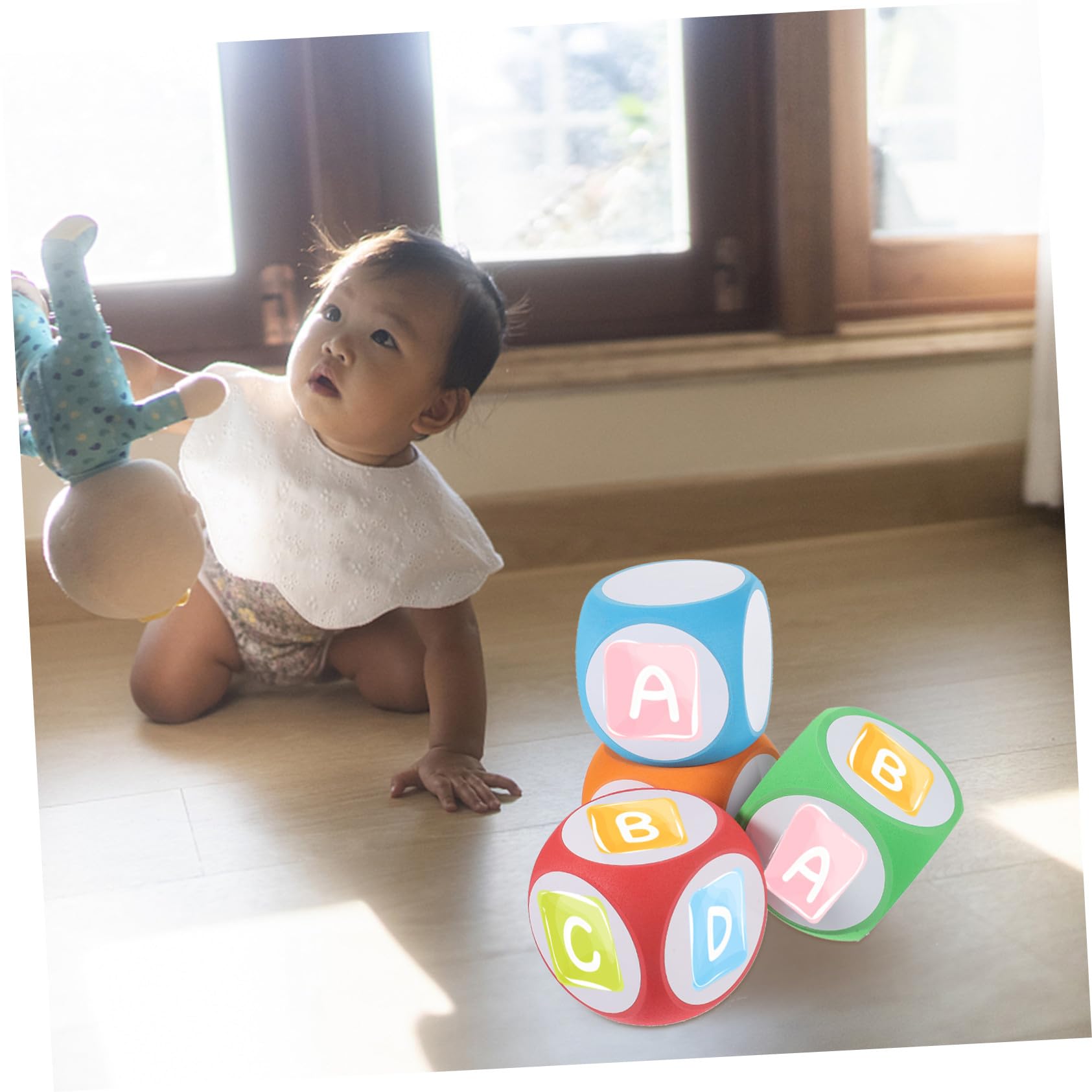 Dados en Blanco Redondeados Borrables de Espuma 4 Piezas | Tacto Cómodo y Ligero, Fáciles de Manipular, para Juegos de Césped y Matemáticas