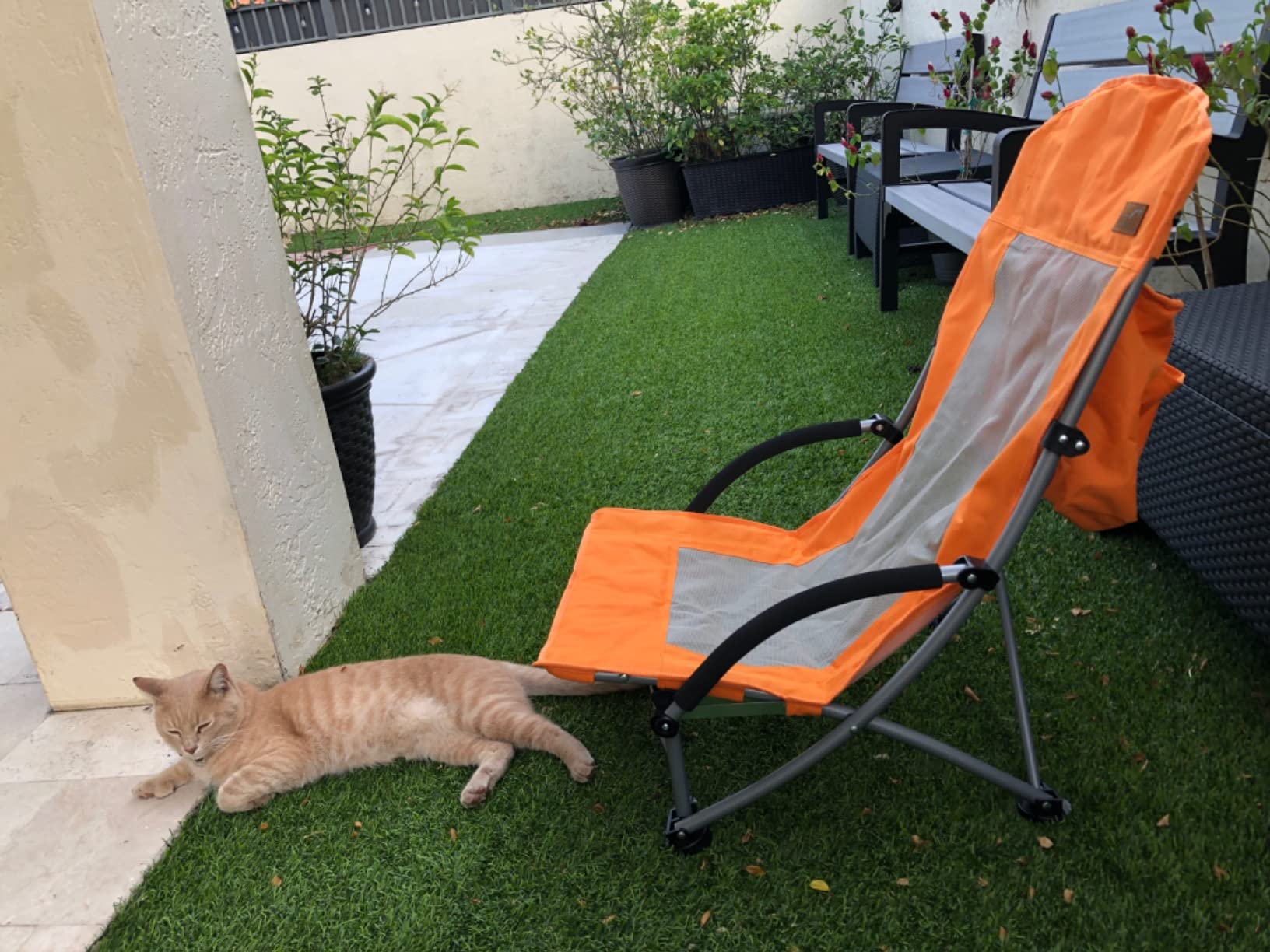 Best Foladable Backpack Beach Chair with Cooler NiceC