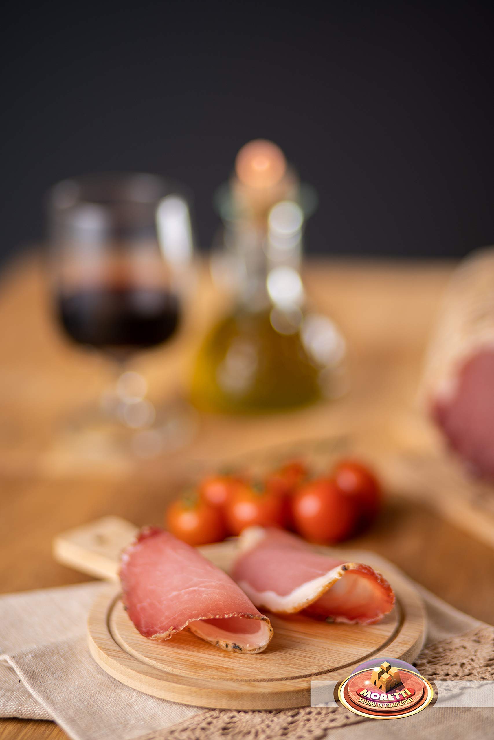 Moretti® | Lomo | Bresaola de cerdo | Envasado al vacío alrededor de 800g / 900g | Filete magro seco sazonado artesanalmente | Sin OMG | En tabla de cortar de madera de aliso de regalo