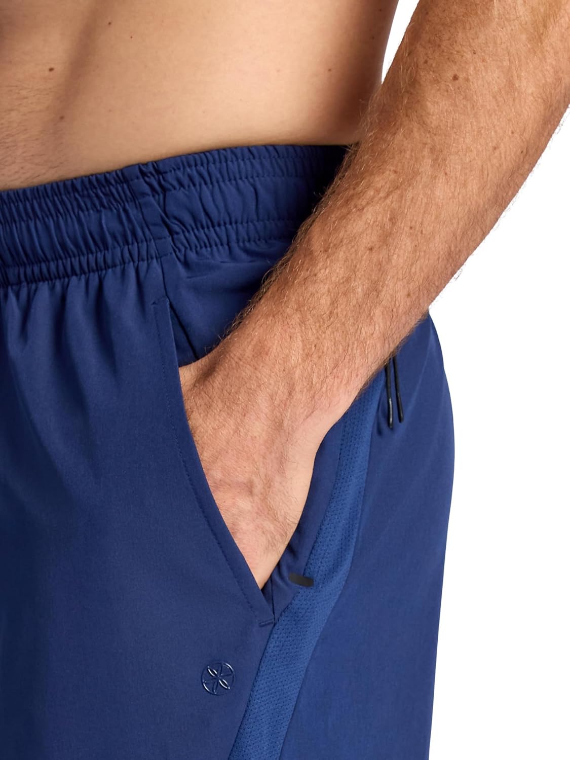 Gaiam Mens Veda 7” Short, Standard Fit, Stretch Lightweight Material, Moisture-Wicking - Image 4