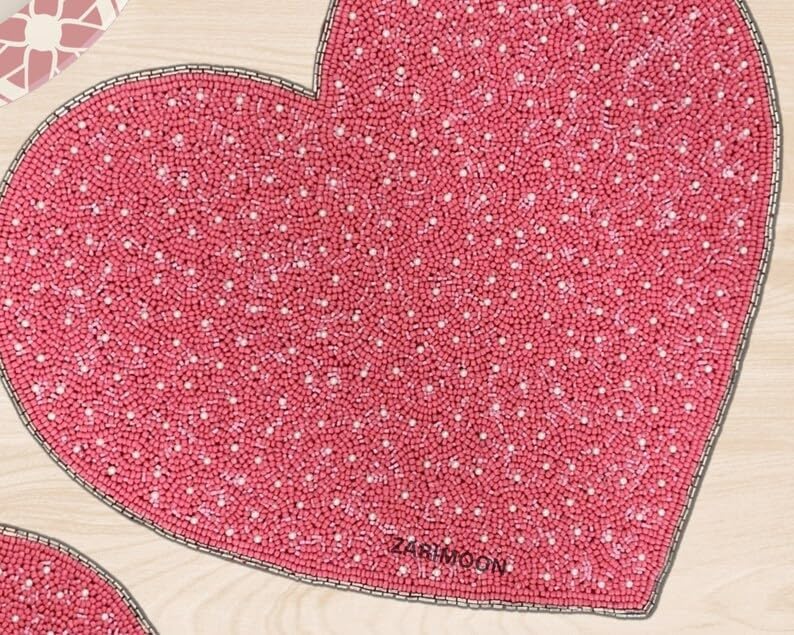 Set of 2/4/6 Valentine's Day Special Handmade Pink Beaded placemat, Charger, Heart Table mat, Centrepiece, Gift for her, Table Decor ZARIMOON image 4