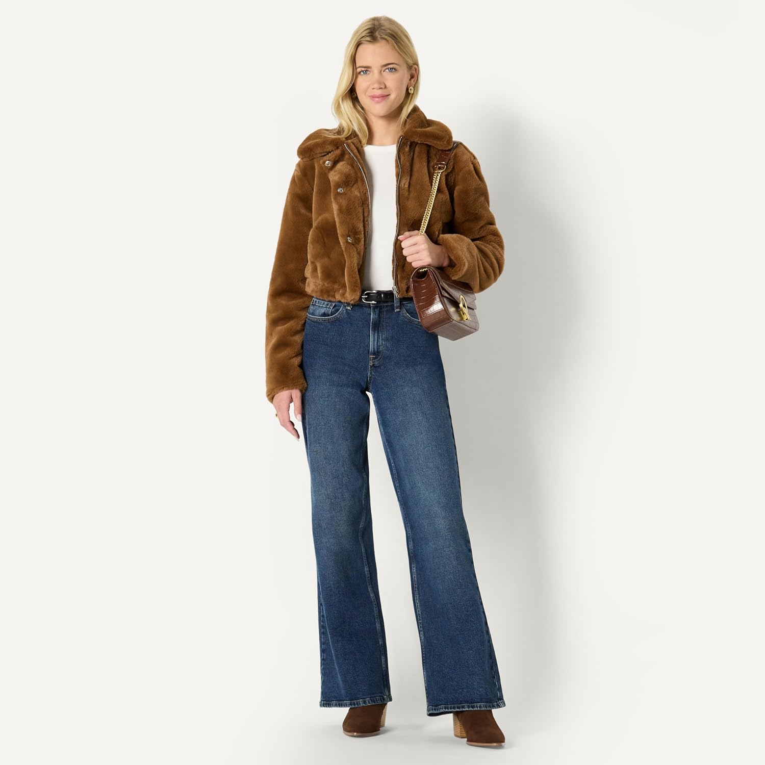 Amazon Essentials Women's Oversized-Fit Cropped Faux Fur Jacket with Collar - Image 5