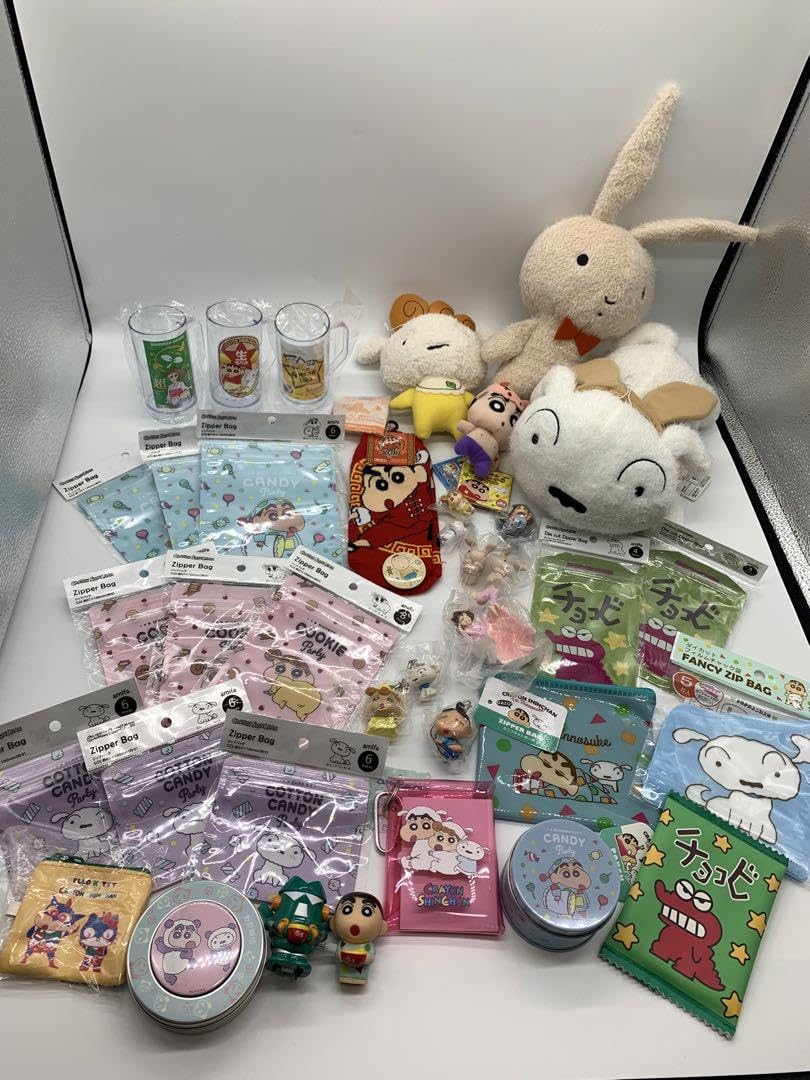 Amazon.co.jp: クレヨン しんちゃん グッズセット セット ぬいぐるみ 