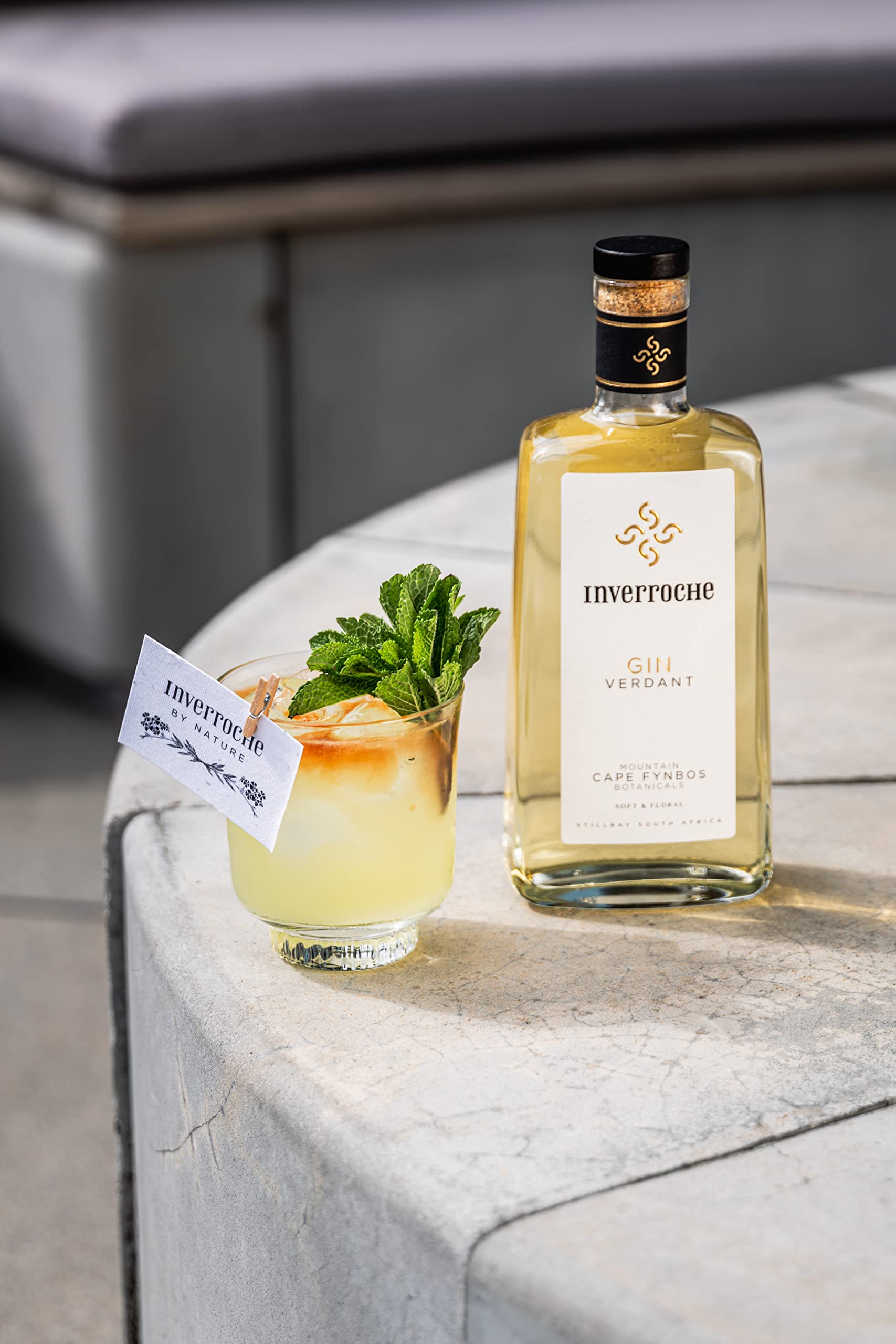 Inverroche Verdant Gin, Botanica Fynbos del Capo Occidentale con Fiori di Sambuco, vol 43%, 70 CL