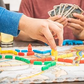 Asmodee Ticket to Ride London Board Game - Train Route-Building Strategy Game, Fun Family Game for Kids & Adults, Ages 8+, 2-4 Players, 10-15 Minute Playtime