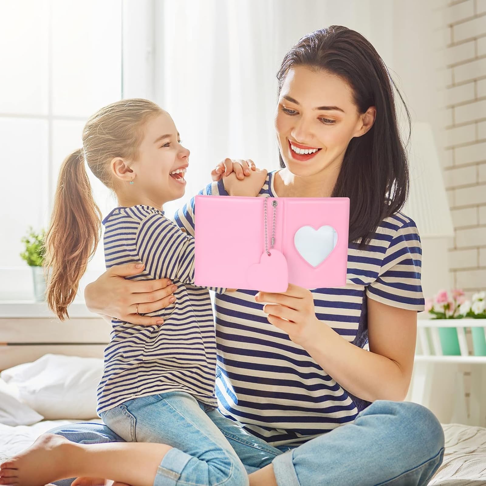 2 Pezzi Mini Album Fotografico per Foto 3 Pollic Photocard Binder Tasche Raccoglitore Porta Carte Fotografiche a Forma di Cuore per Archiviare Foto, Carte D'Identità, Carte(Rosa, Giallo)