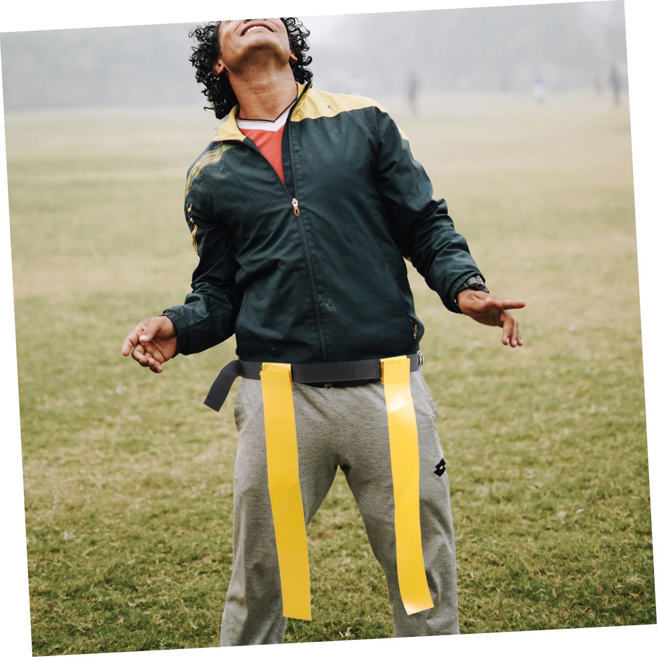 2pcs Reusable Rugby Waist Flags Boys and Girls Football Belts for Outdoor Gatherings and Fun Activities