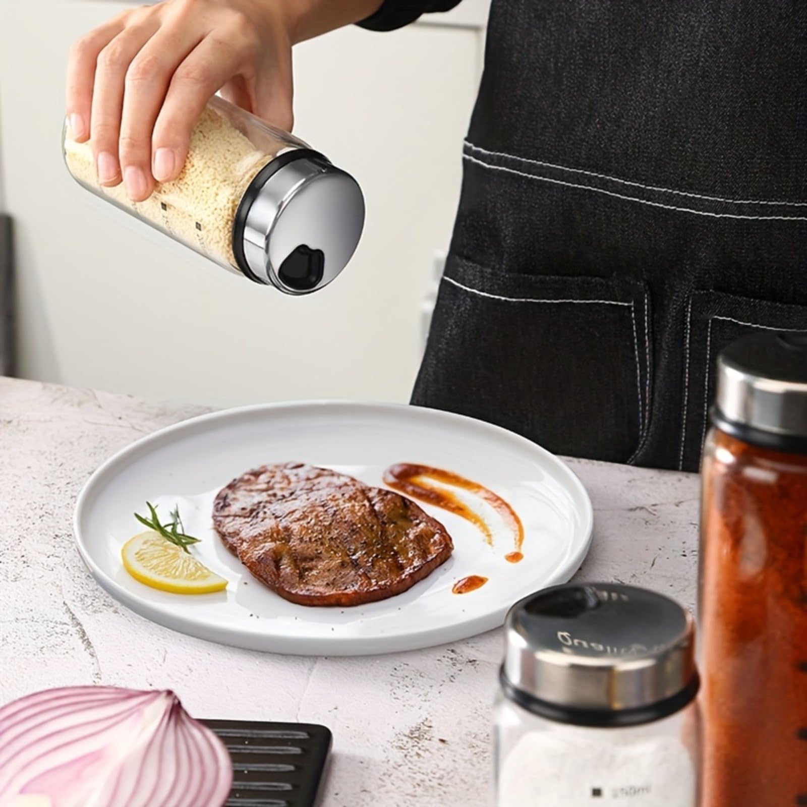 Gewürzdosen aus Glas Anzug, Gewürzdosen mit Drehdeckel für Salz, Pfeffer, Chilischoten, praktisch als Küchenorganisator zum Grillen, Kochen und Würzen (200ml, vierteiliges Set)