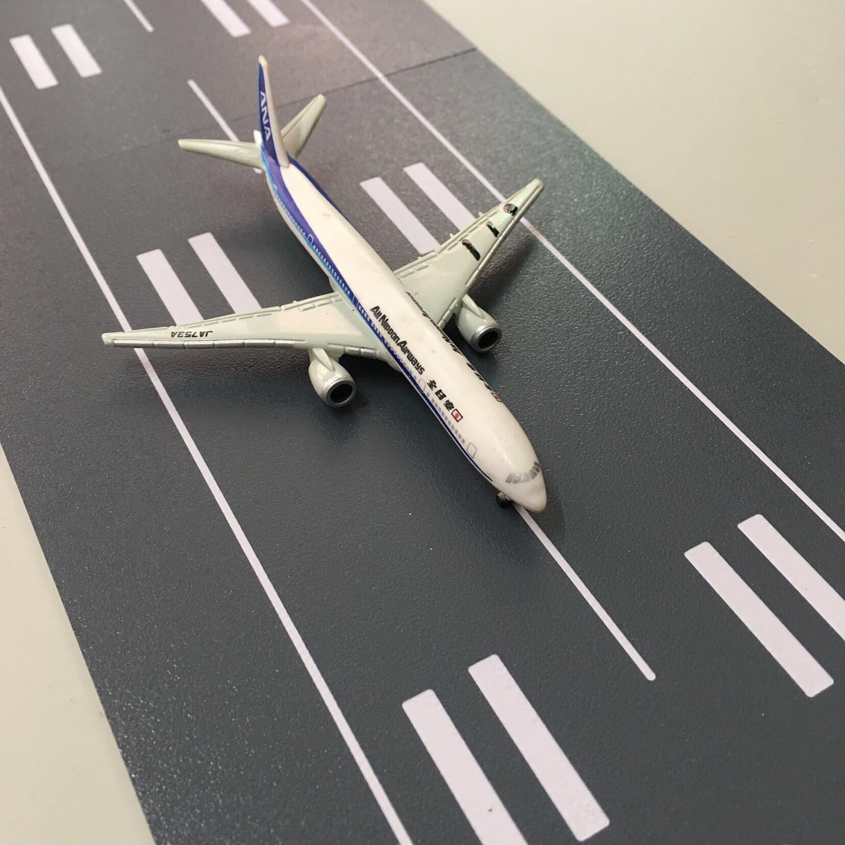Small Aircraft Model Runway, Plastic Runway
