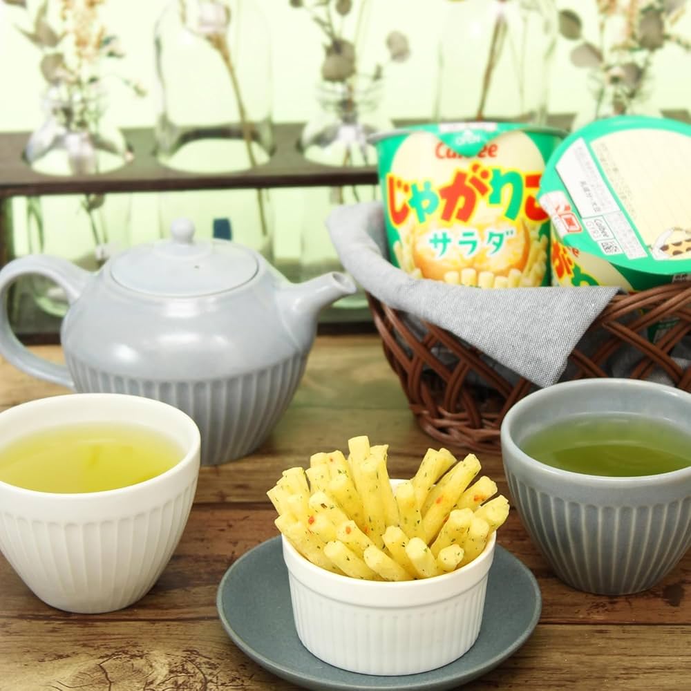 Amazon.co.jp: カルビー じゃがりこ (3個セット, サラダ57g
