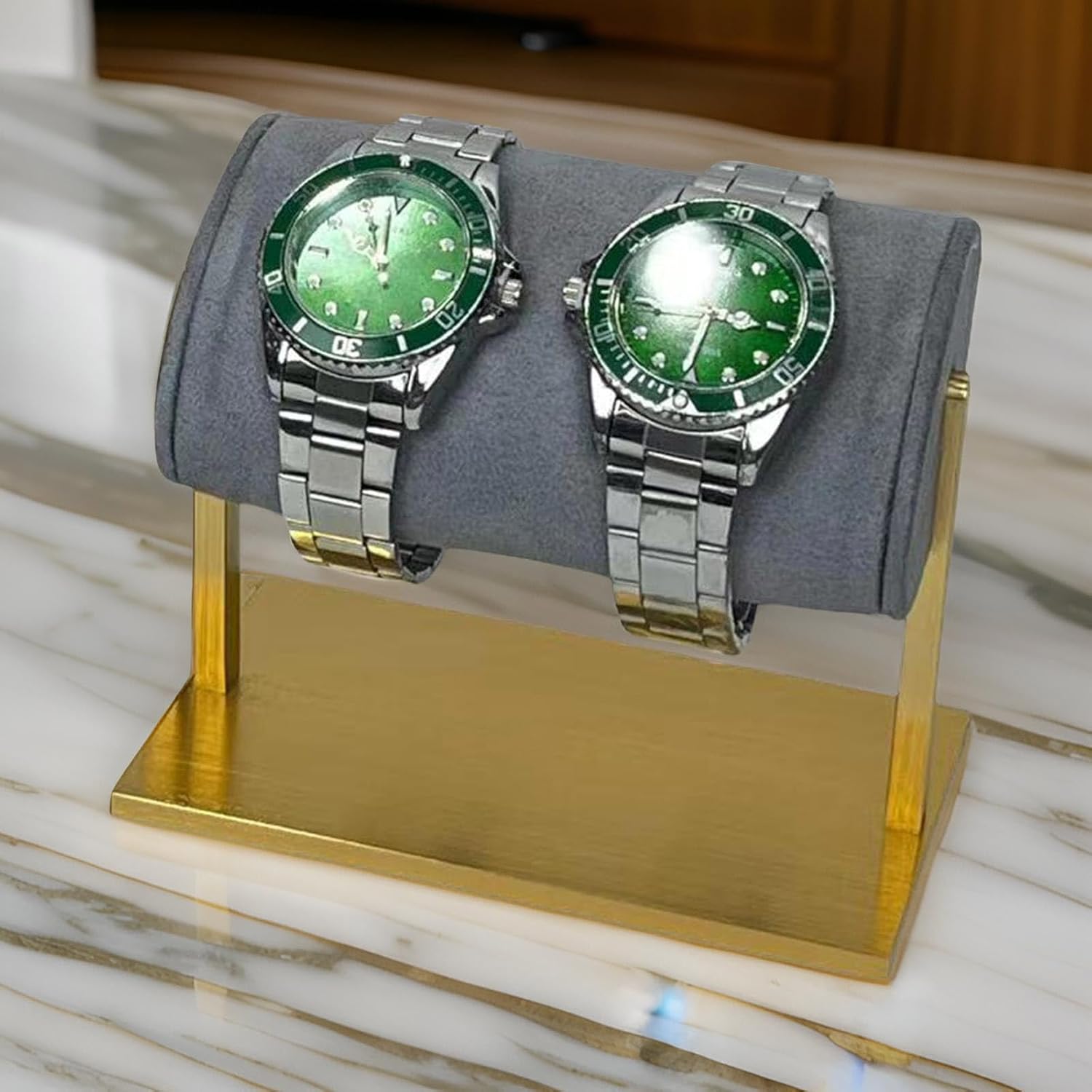 Gold Metal Jewelry Stand Exquisite Jewelry Organizers Stand Holder for Watch and Charm Showcases Watch Disp