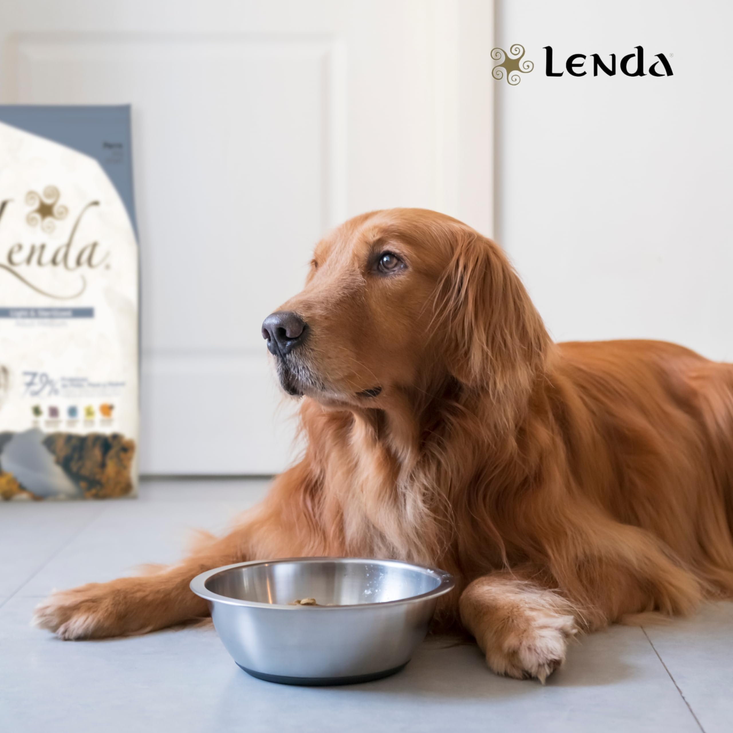 Lenda Light 12 kg - Pienso para Perros Adultos con Sobrepeso o Tendencia a Engordar - Comida para Perro Baja En Calorías - Ideal para Perros Esterilizados - con Condroprotectores y Probioticos
