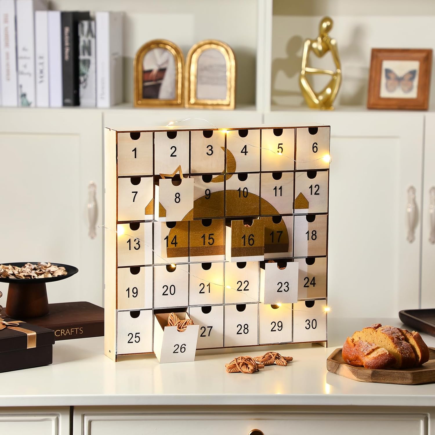 Ramadan Countdown Calendar Wooden Eid Mubarak Advent Calendar with 30 Pcs Drawer Muslim Ramadan Decoration for Home Fillable Islamic Art Gift Box Table Muslim Gifts Party Supplies