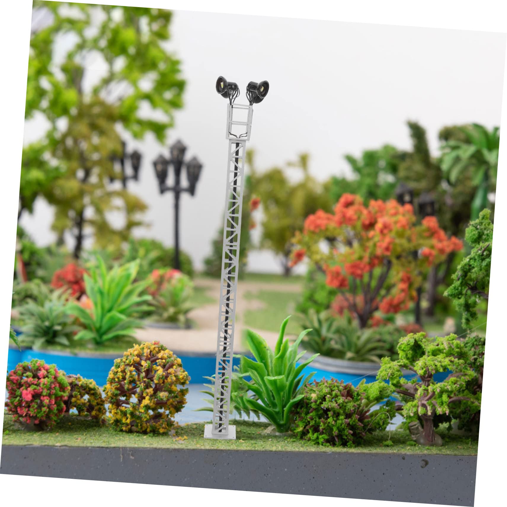 BEBEMOKO Mini Train Model Signal Light Table Ornament Railroad Traffic Light for Boys and Girls and Adults