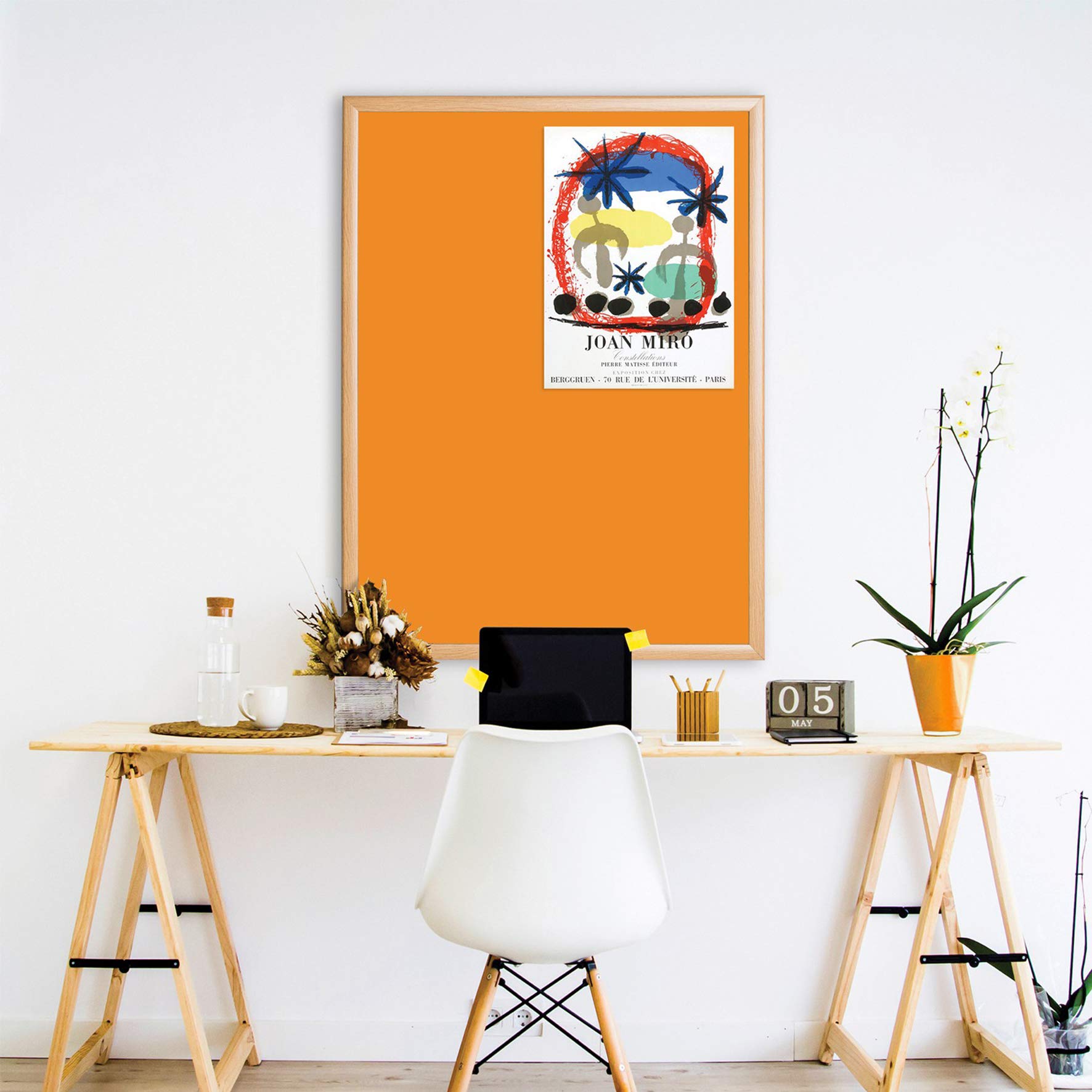 Wonderwall Eco-Friendly Felt Noticeboard,120 x 90 cm, Orange Pinboard, Light Oak Effect Frame, 11 Colours to Choose from - Ideal for School, Office, Studio