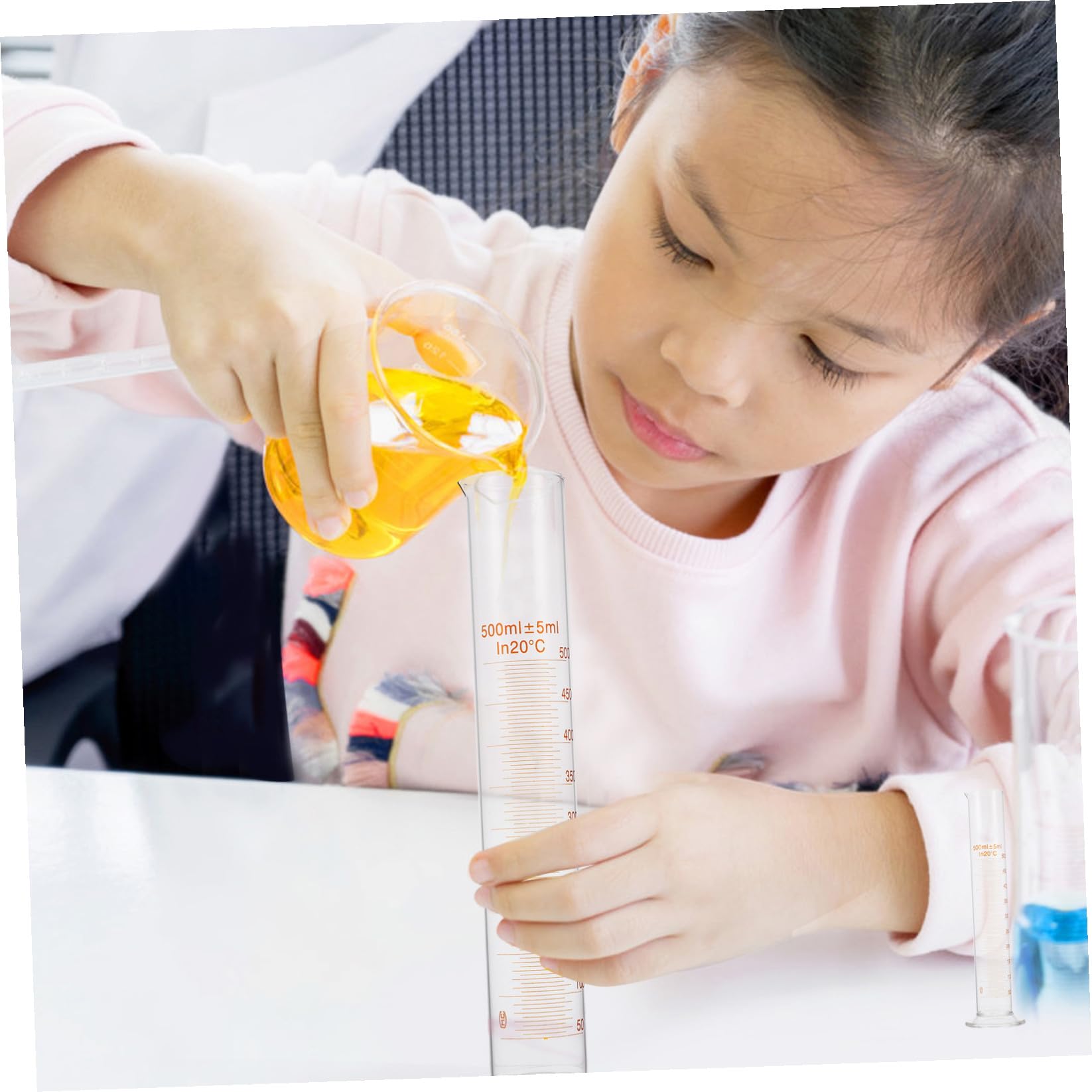 BESTOYARD Cilindro Graduato in Vetro Borosilicato da 500ml Base Stabile e Scala Graduata Accurata, per Uso in Istituti di Ricerca e Università