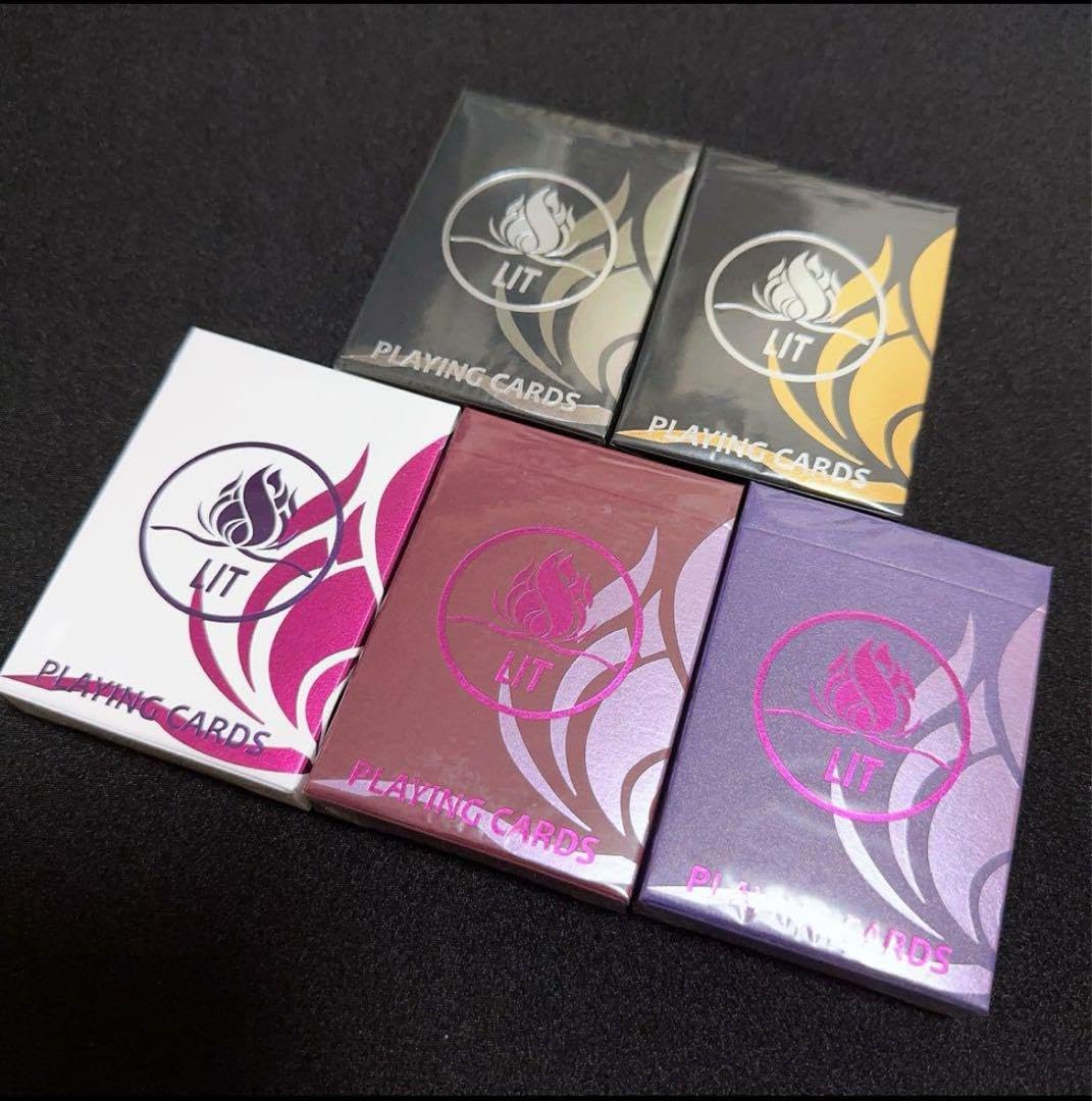 トランプ Lit playing cards v1 v2 gilded トランプ Lit playing cards v1 v2 gilded トランプ Lit playing