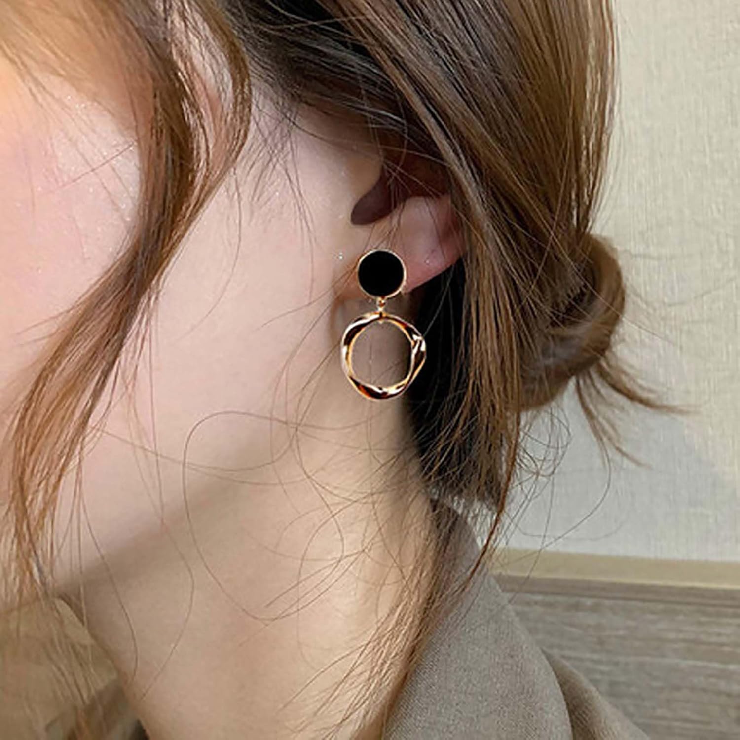 Bohemian Enamel Onyx Stud Earrings Gold Hollow Circle Hoop Dangle Earrings Black Enamel Circle Earrings Minimalist Circle Drop Earrings Jewelry for Women Gifts - Image 2