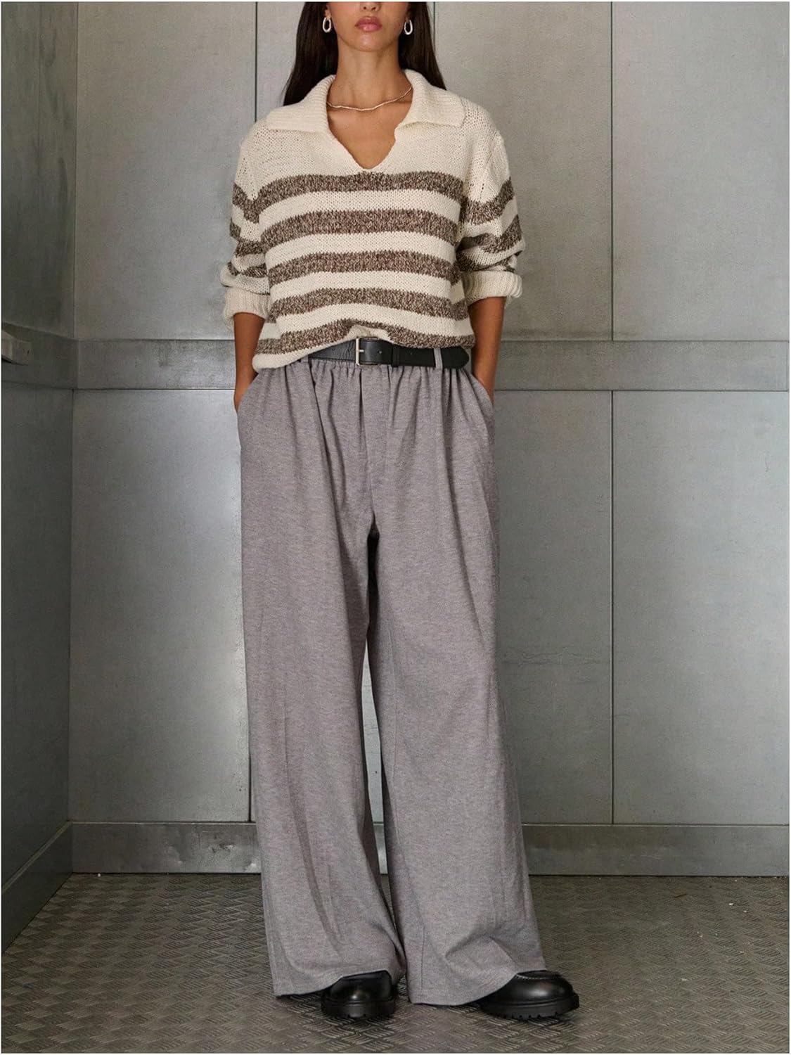 WDIRARA Women's Striped Sweaters Collared V Neck Pullover Knit Tops Knitwear - Image 4