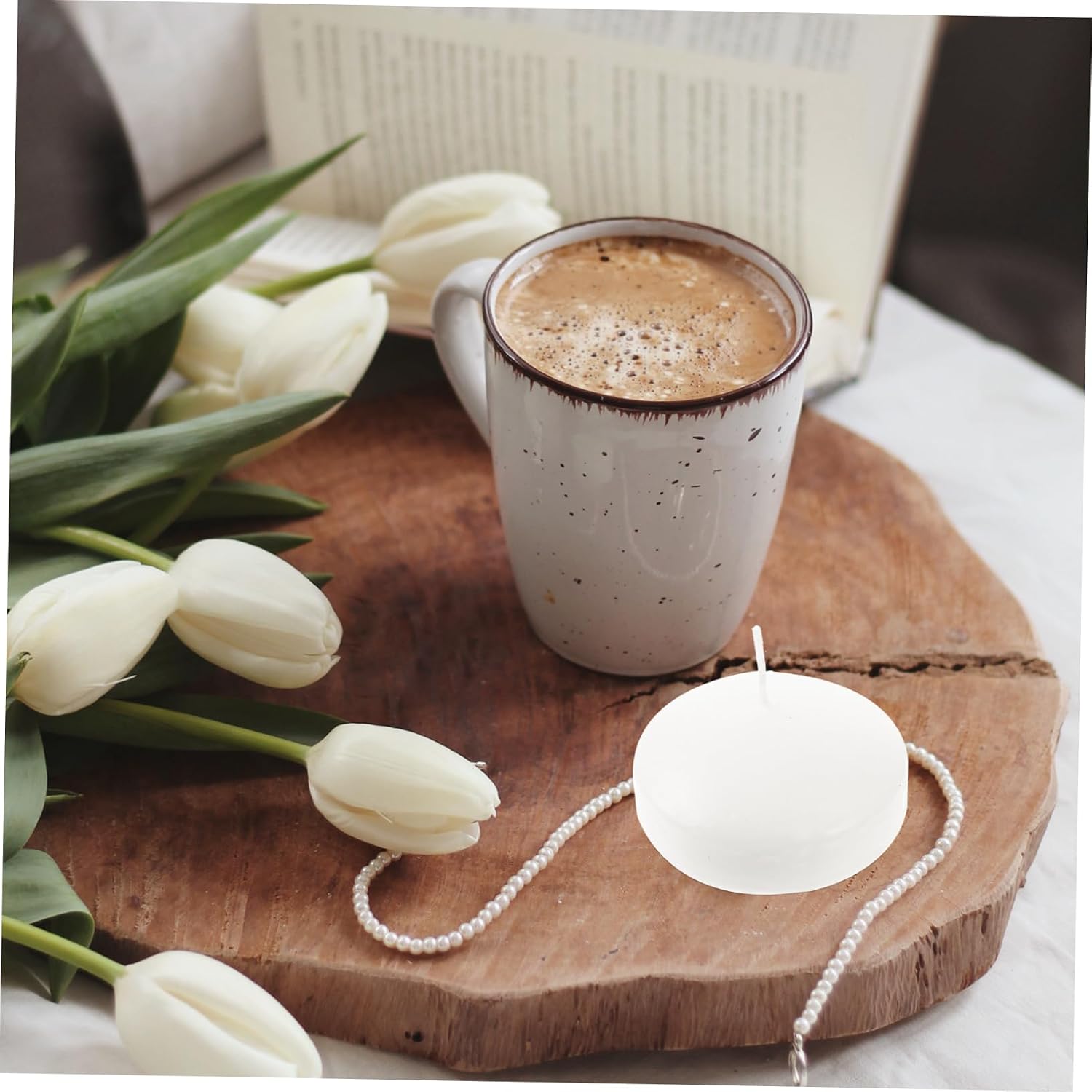 5pcs Adorable Floating Candles Unscented Votive Candles for Romantic Wedding Centerpiece Pool Home Illumination Round Design