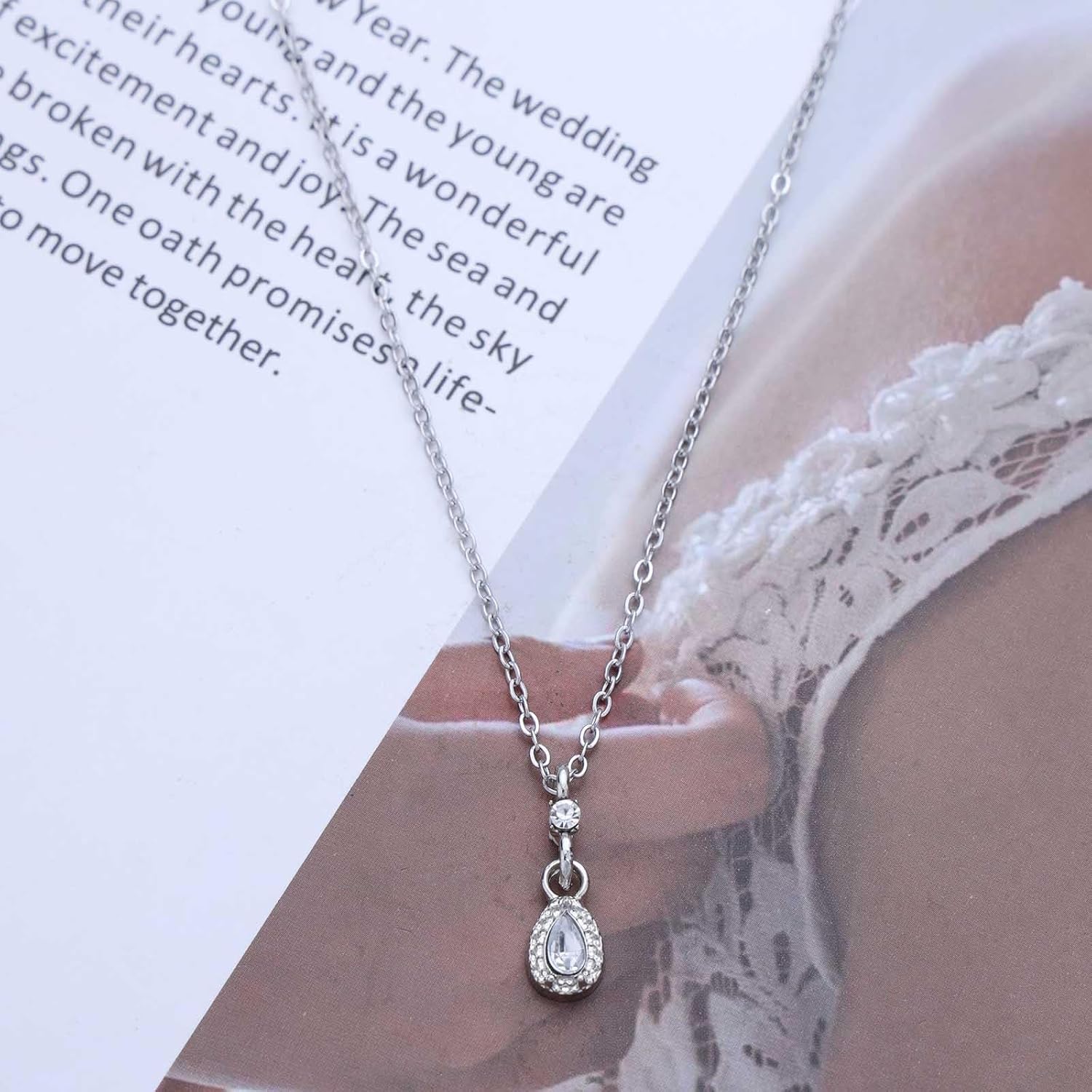 Bohemian Crystal Teardrop Choker Necklace Silver Cz Oval Pendant Necklace Small Crystal Water Drop Necklace Rhinestone Oval Chain Collar Necklace Jewelry for Women - Image 3