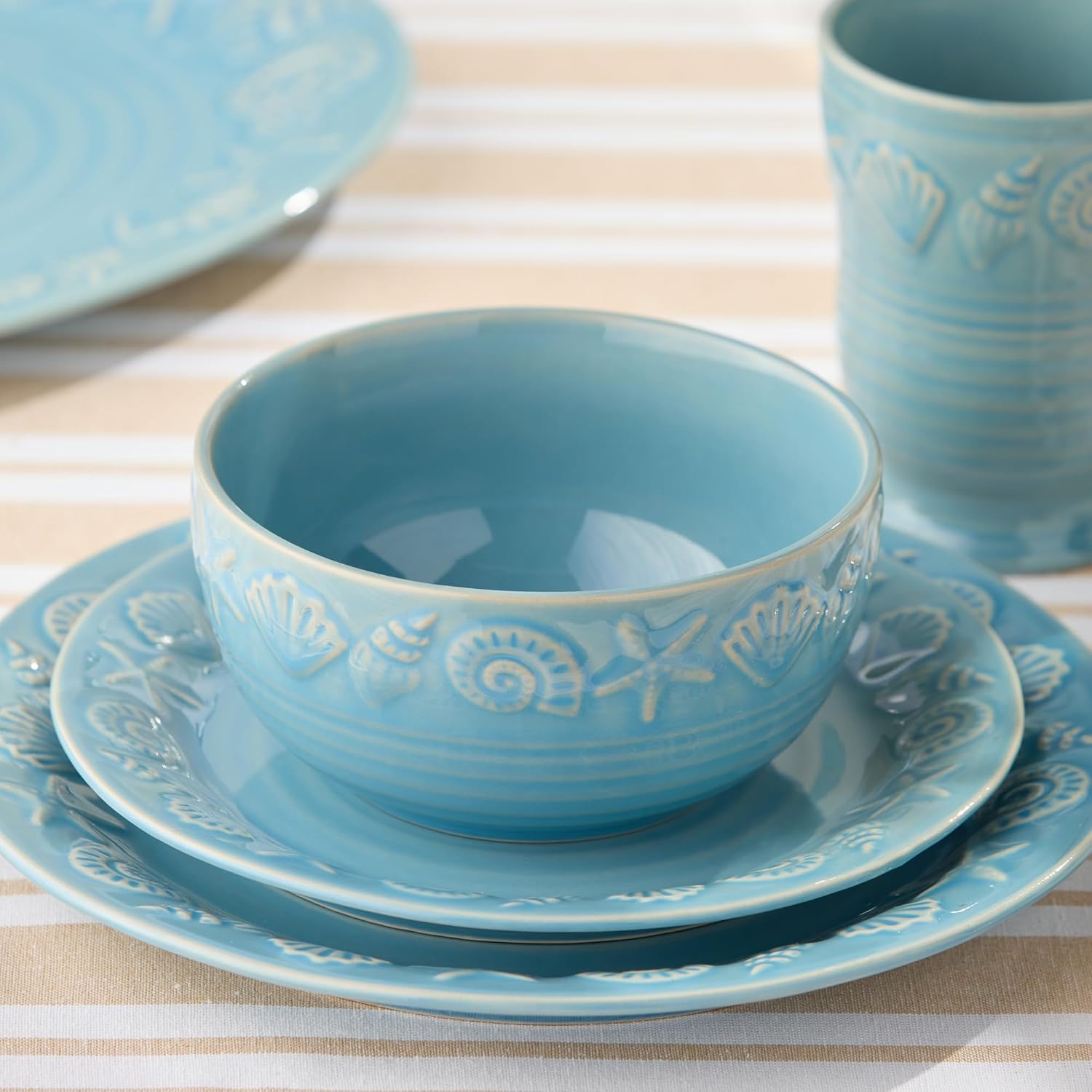 Coastline Blue 16-Piece Stoneware DINNERWARE SET,SERVICE for 4,with embossed coastal shells and starfish, durable sea-blue tableware for relaxed coastal living, everyday meals