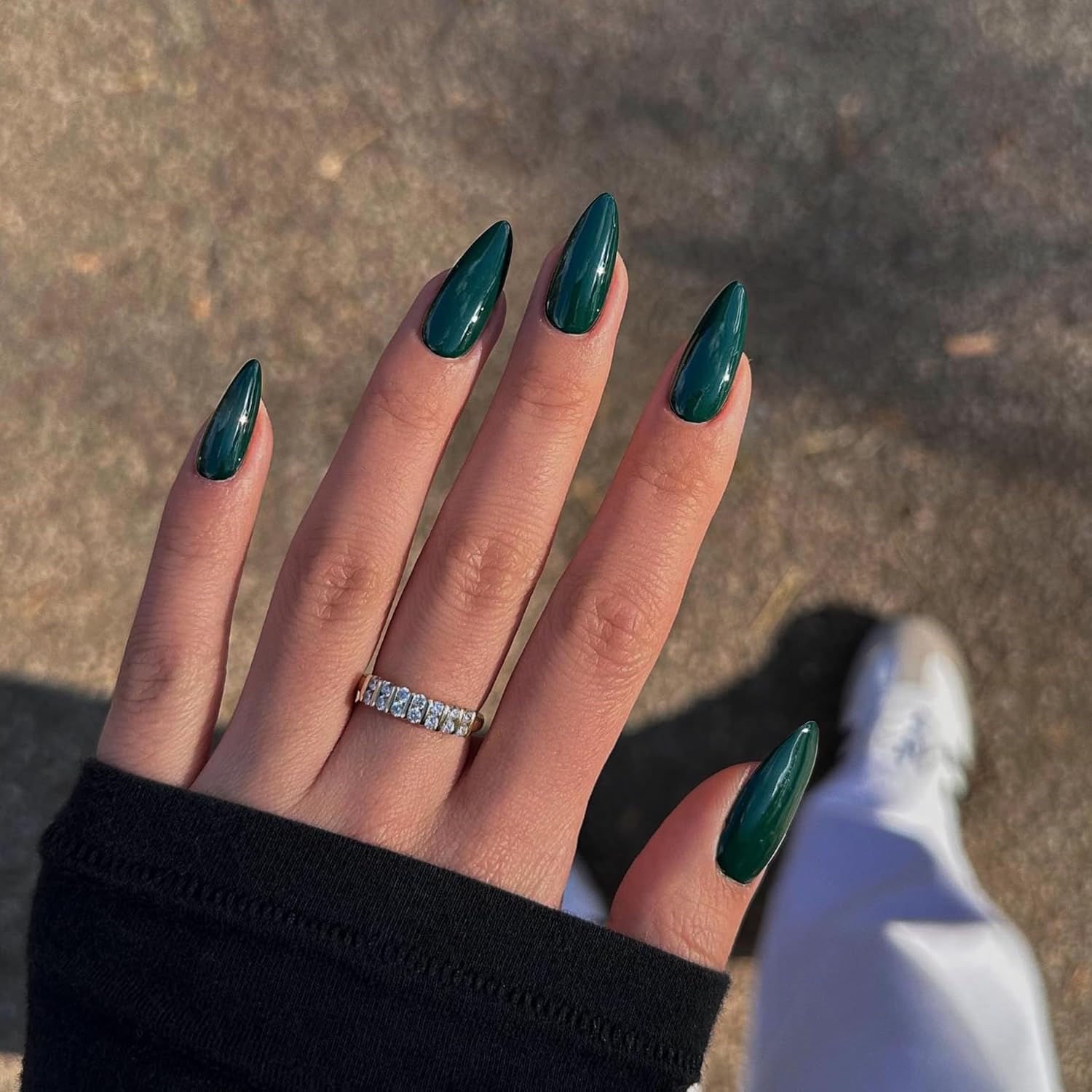 Emerald Green Press on Nails Almond Shaped Nails Press ons, Medium Fake Nails Almond Acrylic Nails Glue on Nail Medium Length False Nail for Women