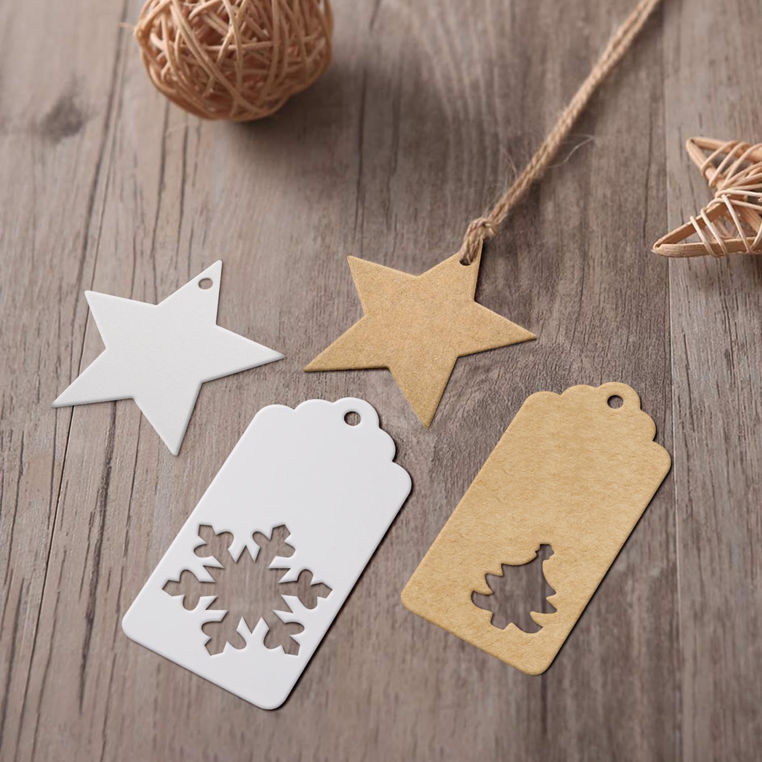100 étiquettes Cadeau Noël - Papier Kraft étoilé - Pour Emballage, Bouteilles, Pots - 4 Couleurs Assorties
