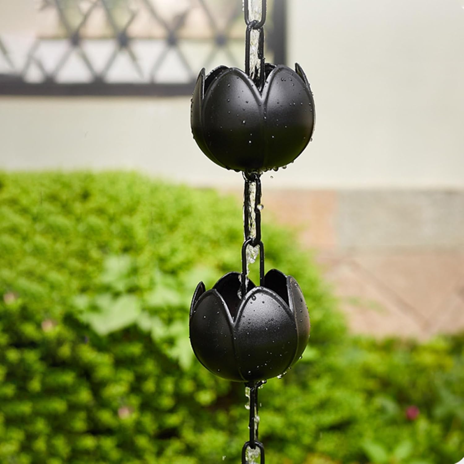 YANBI Black Rainwater Guide Chains Cups, Adjustable Gutter Rain Chain Lotus Rain Catcher, Rain Chime Decorative Link for Spout Channel/Downspout (Size : 1.5m/5ft)