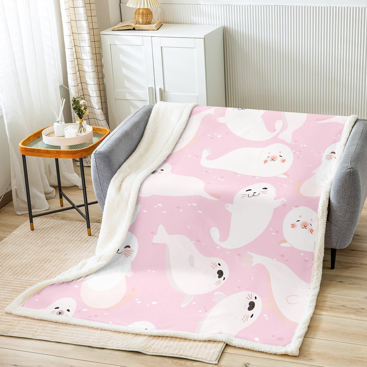 Cartoon Cute Seal Flannel Blanket,Kawaii Sea Animal Pink and White Fuzzy Blanket for Children Present,Kids Ocean Themed Girly Style Polyester Throw Blanket for Couch, Twin Size (60 x 80 Inch)