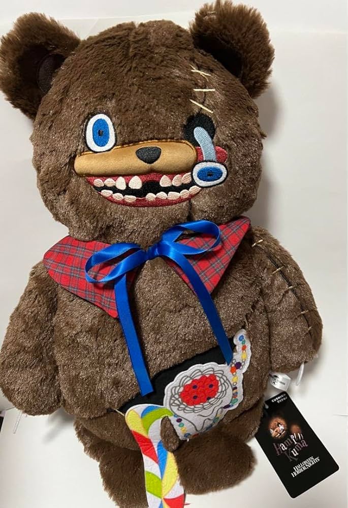 Amazon.co.jp: USJ 限定 ハミクマ クッション ぬいぐるみ : おもちゃ