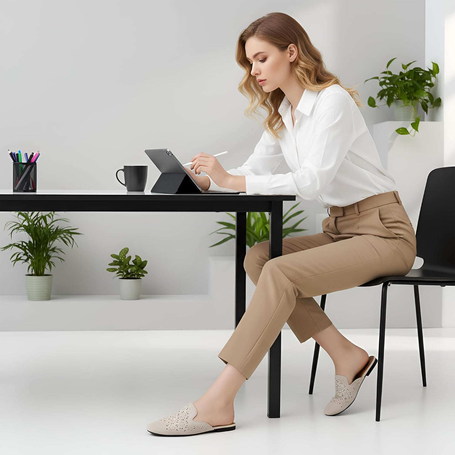 FUDYNMALC Womens Mules Flats Shoes: Casual Closed Toe Suede Backless Loafers Comfortable Dressy Slip-on Slides Footwear - Image 2