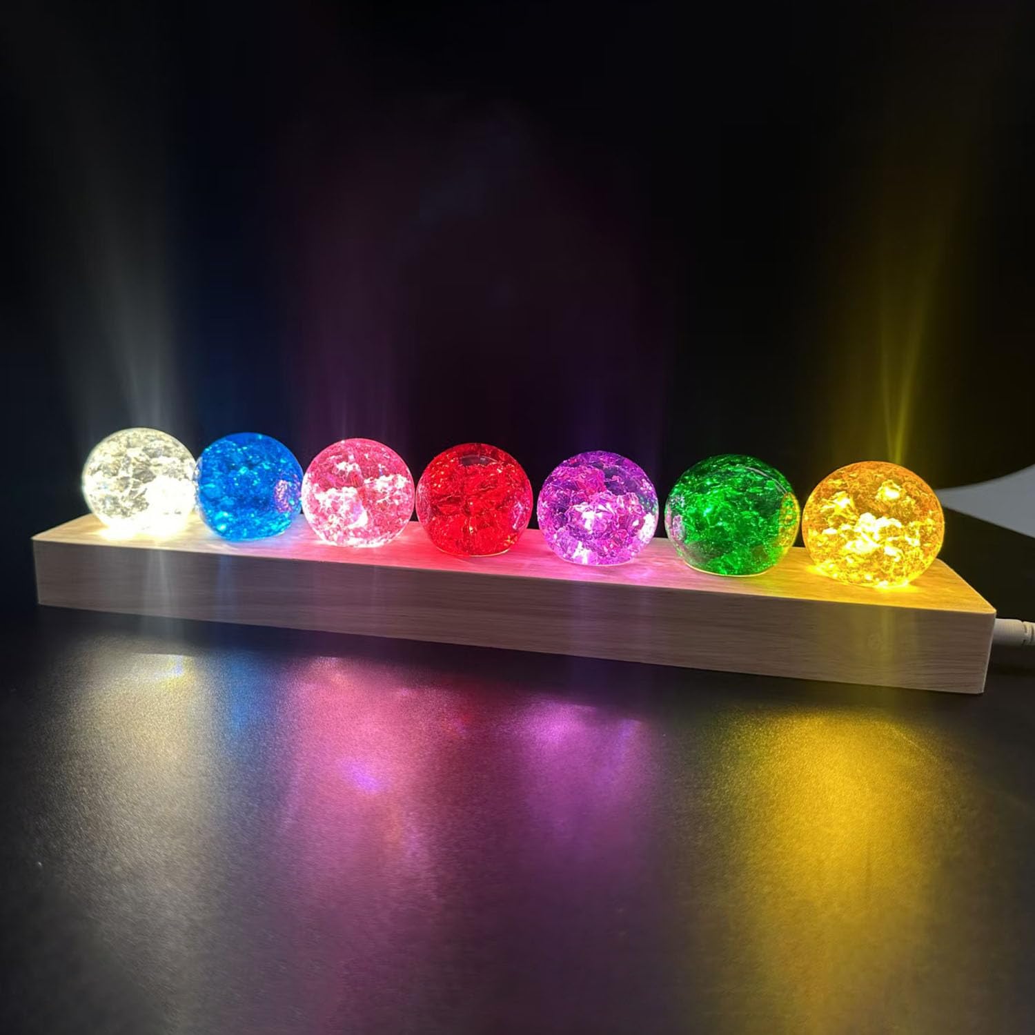 7 Colors Ice Cracked Glass Balls with Led Wooden Base?40mm Crystal Healing Sphere Balls for Home Living Room Night Light Decor Ornaments
