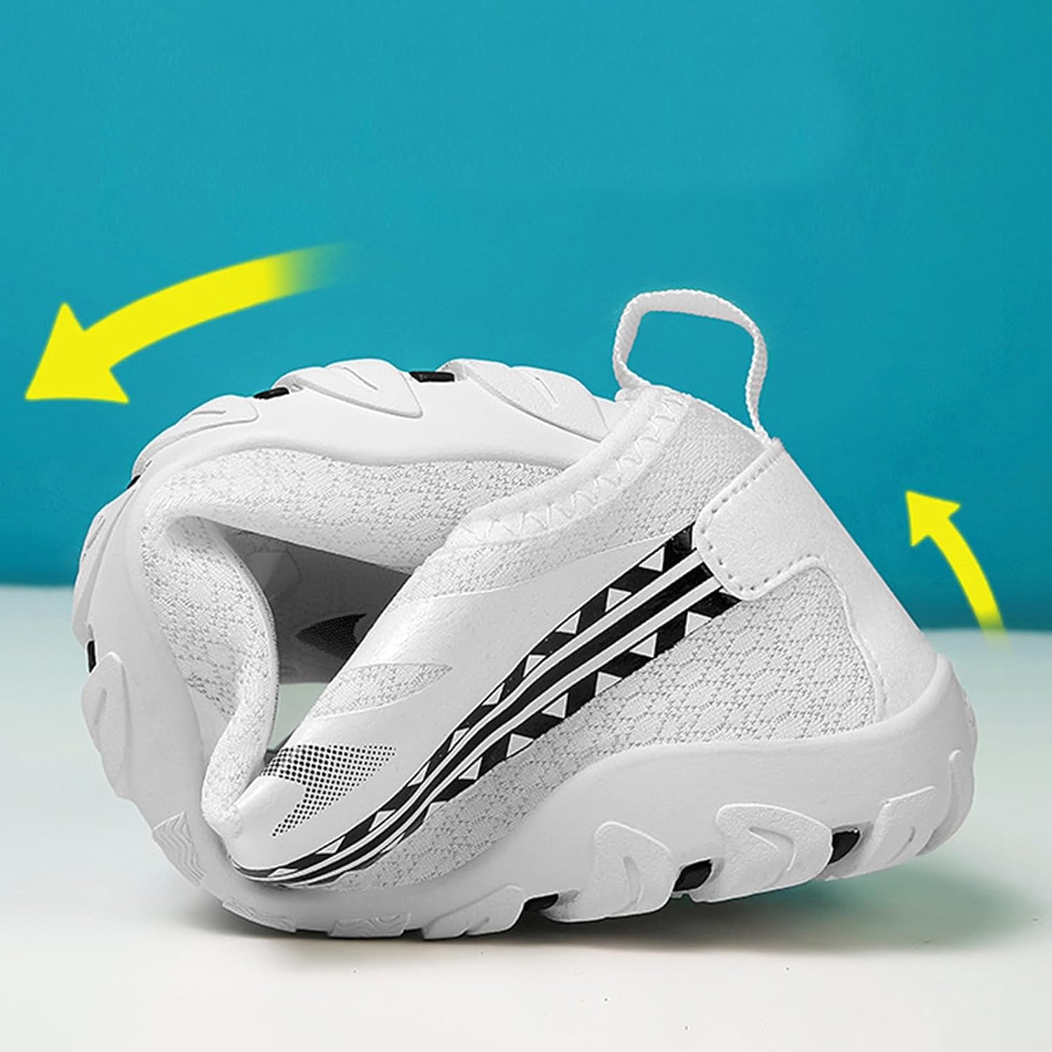 Barefoot Water Shoes for Women Men Quick-Dry Beach Swim Surf Shoes Lightweight Footwear Breathable Beach Sandals Slip-on for Beach Swim Sport Surf Yoga Exercise