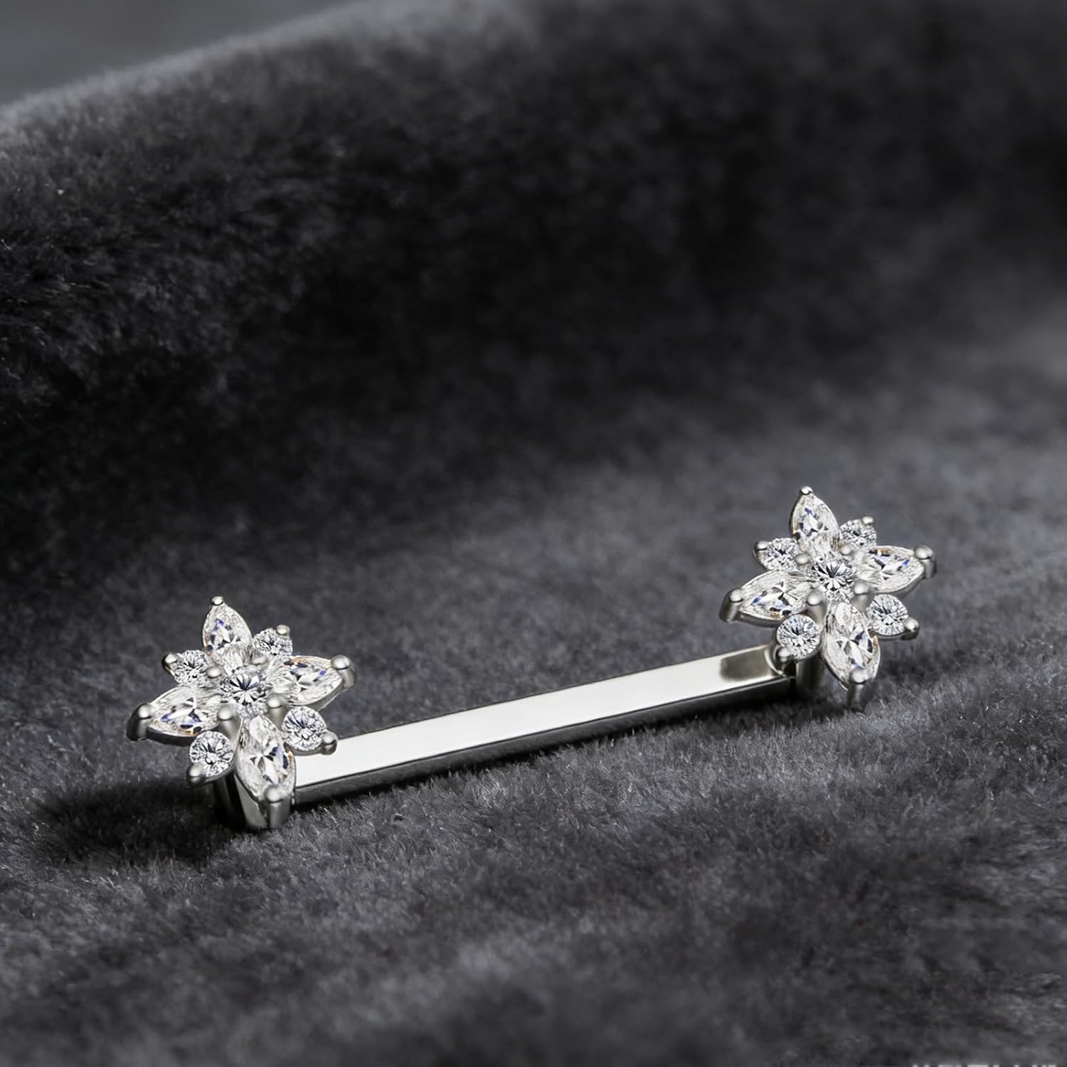 14G G23 Titanium Staple Surface Piercing Jewelry 12mm 14mm Internally Threaded Double Barbells Flower for Surface