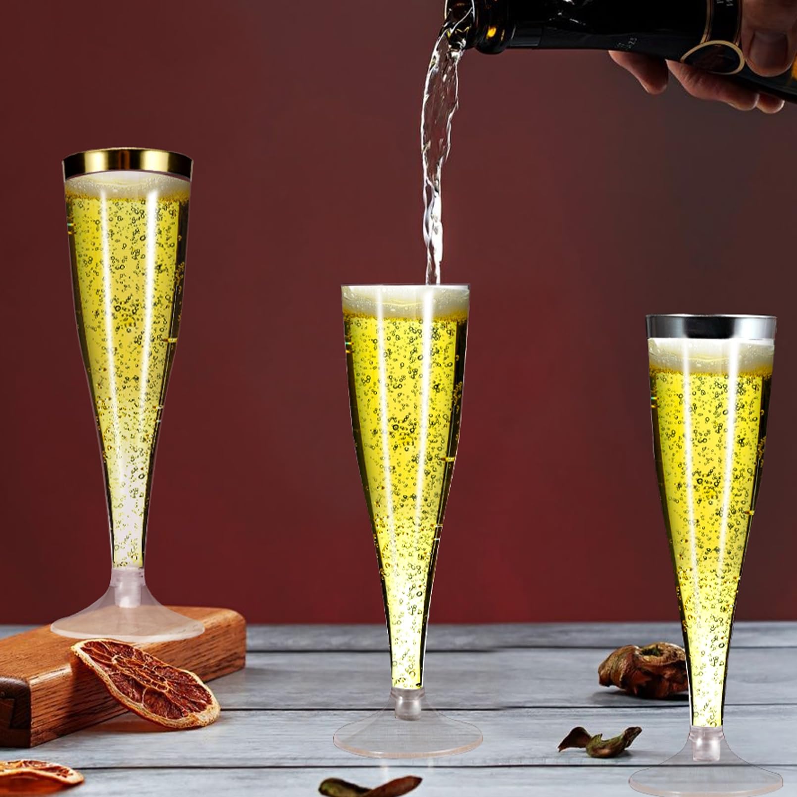 Paquete de 100 copas de champán de plástico, copas de champán de plástico con borde plateado de 4.5 onzas, flautas de champán desechables transparentes, copas de brindis desechables para