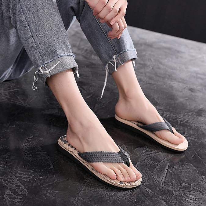 Flip Flops for Men Non Slip Cushion Beach Slippers Comfortable Summer Beach Thong Sandals Lightweight Beach Sandals