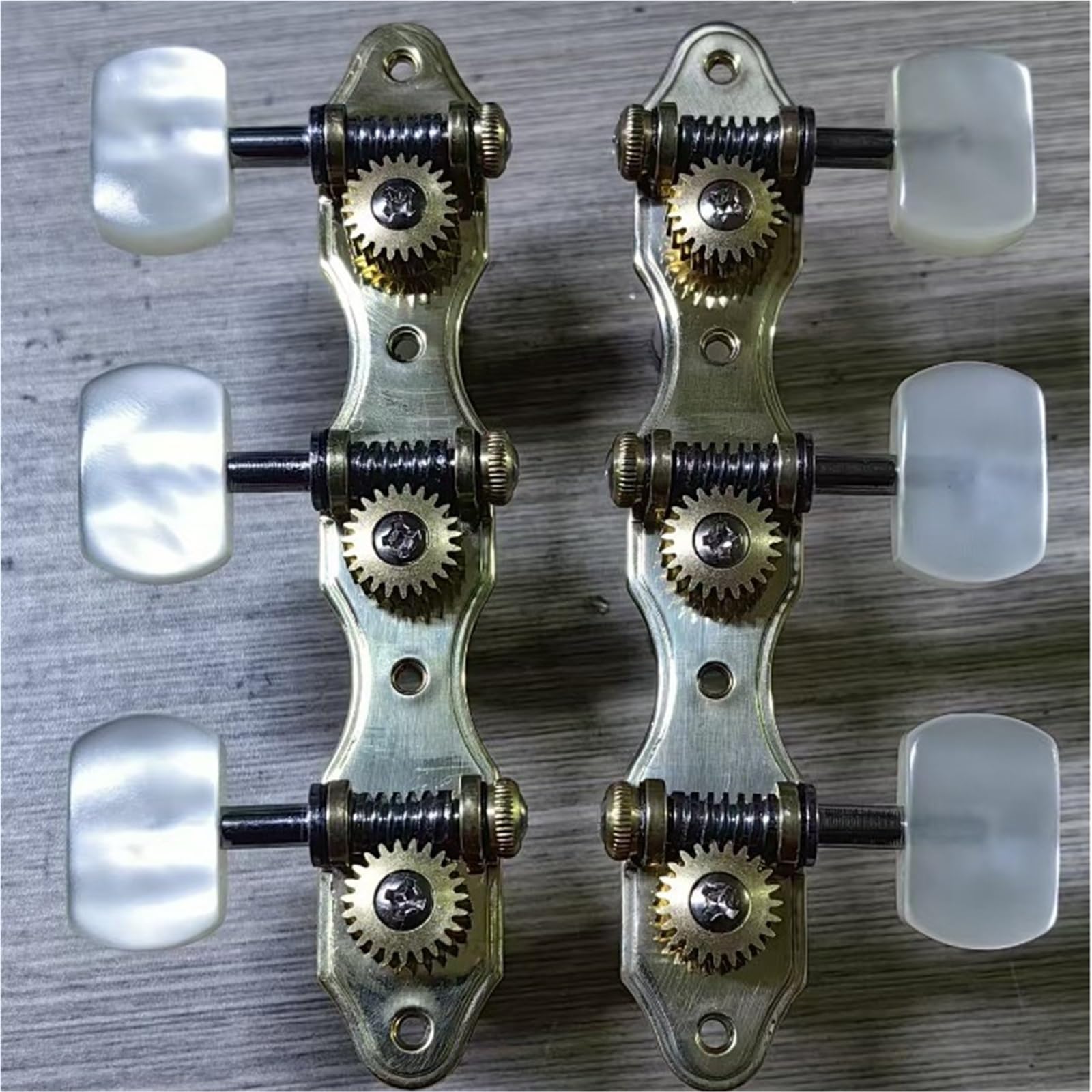 Professionelle Gitarren stimmwirbel Stimmgeräte Für Klassische Gitarre Universelle Wirbel Zahnräder Aus Reinem Kupfer Zubehör(White)