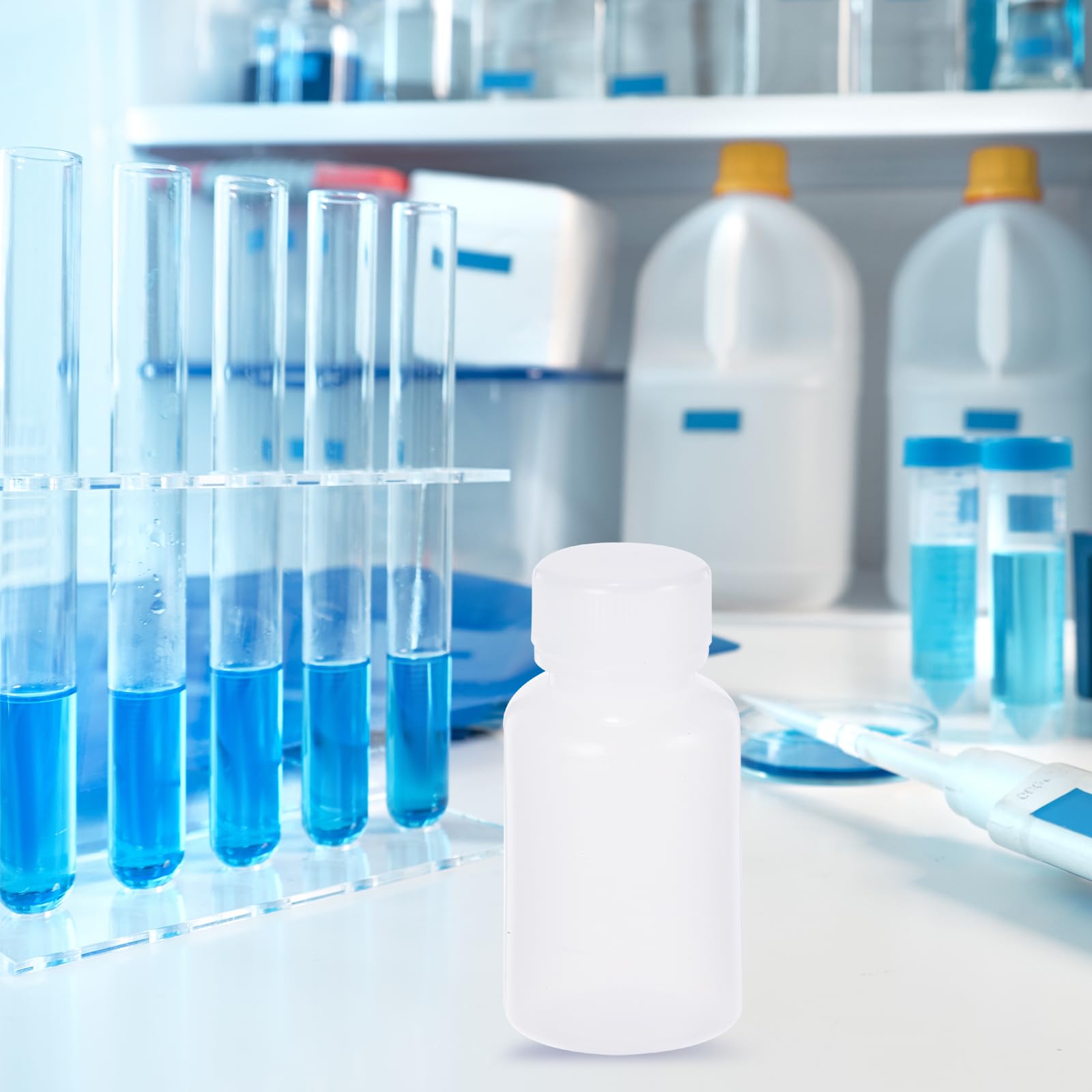 PATIKIL 50 Stück 30ml Kunststoff Flasche, PE Weithalsflasche Rundflaschen mit Schraubverschluss für die Lagerung von Labormedien, Reagenzien, undurchsichtiges Weiß