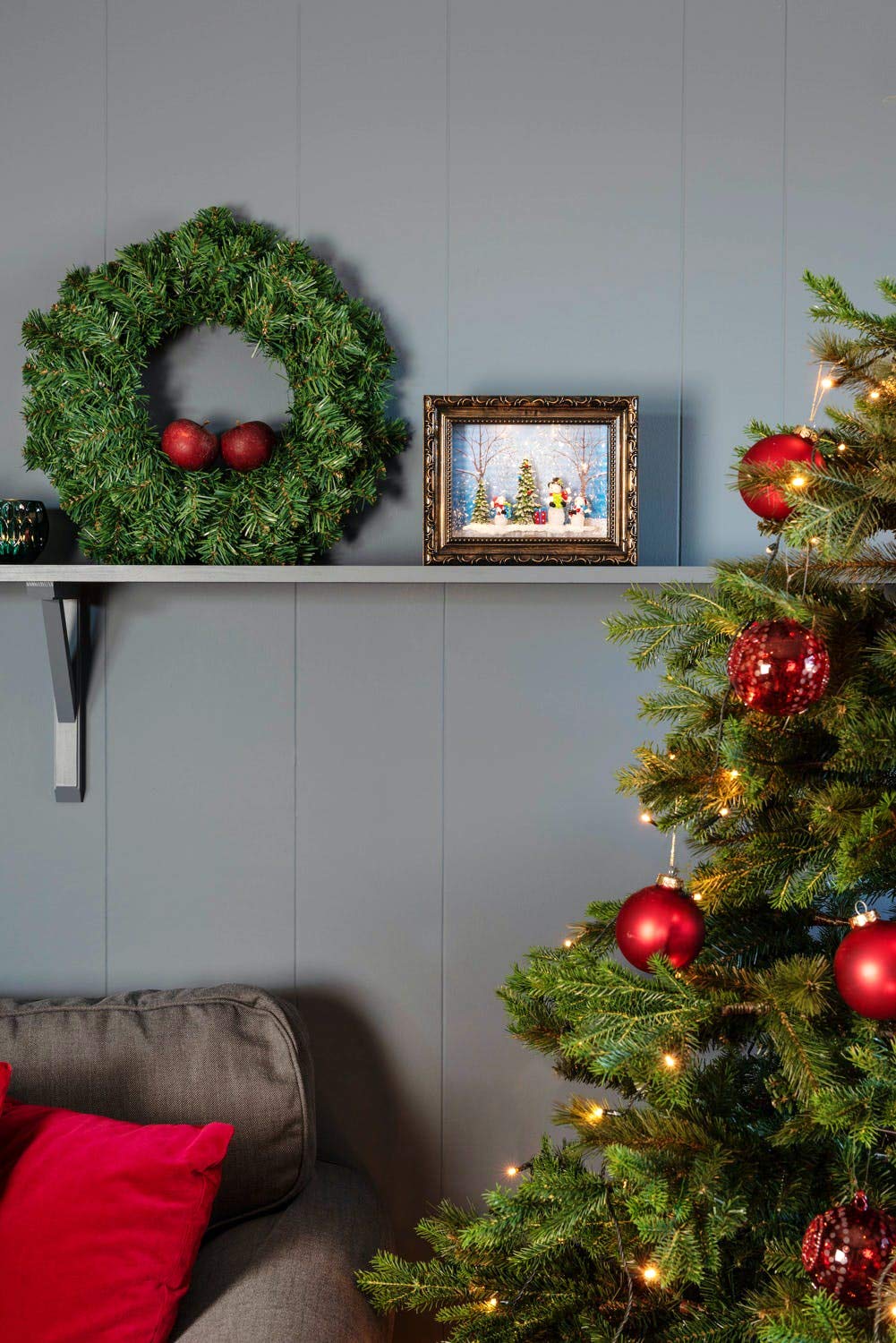 Konstsmide Lanterna a LED con neve e paesaggio con pupazzo di neve, riempita ad acqua/uso interno (IP20) con timer da 5 ore, funzionamento a batteria: 4 x AA 1,5 V (escl.) / lanterna natalizia con 2