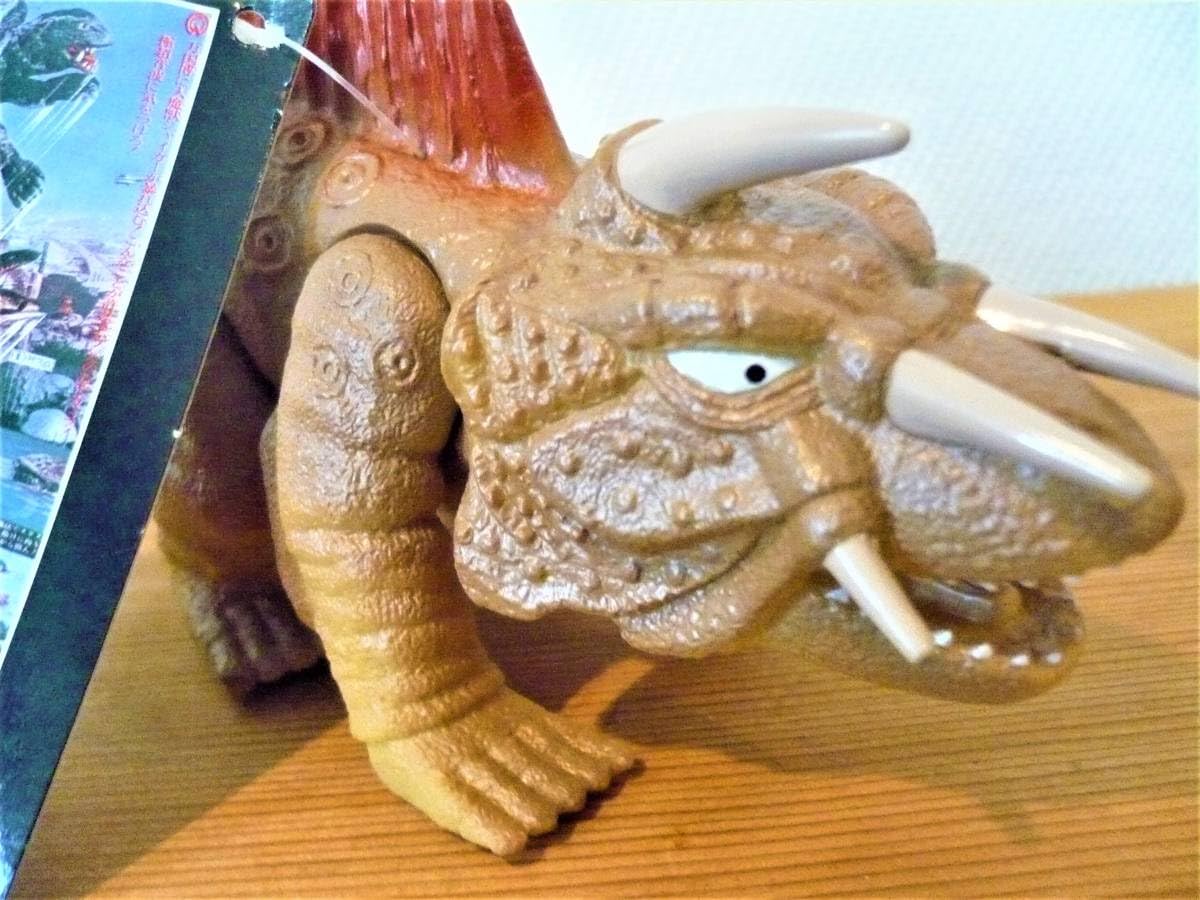 Amazon.co.jp: 大映怪獣シリーズ09 大魔獣 ジャイガー「ガメラ対大魔獣