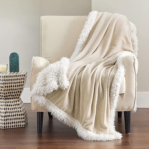 BEDSURE Sherpa Fleece Throw Blanket - Beige Throw Winter Warm Plush Thermal Blanket, Lightweight Cozy Soft Throw Blanket Herringbone, Sherpa Throw Blankets for Couch, Throw Blanket (50 x 60 Inches)